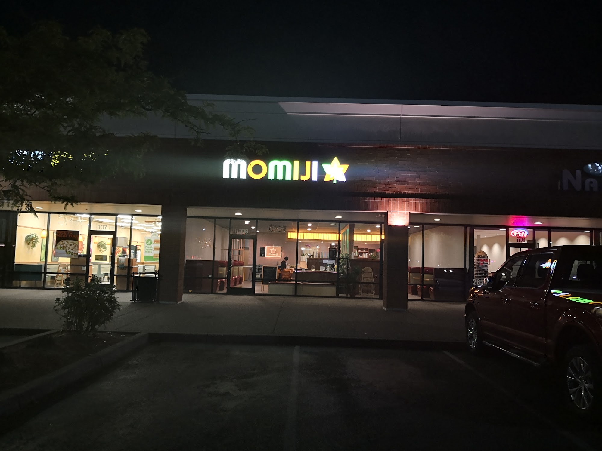 Momiji Japanese Restaurant