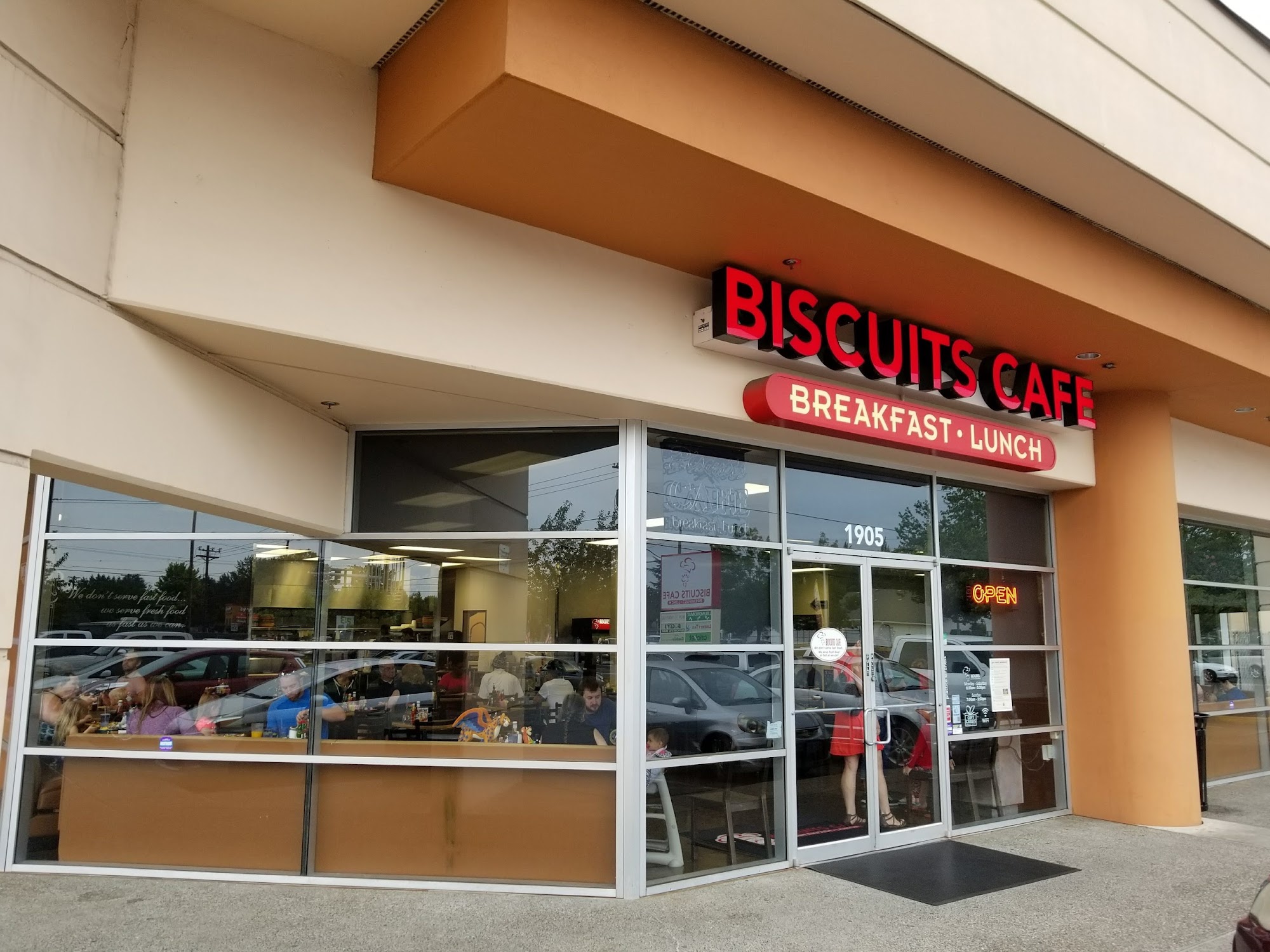 Biscuits Cafe