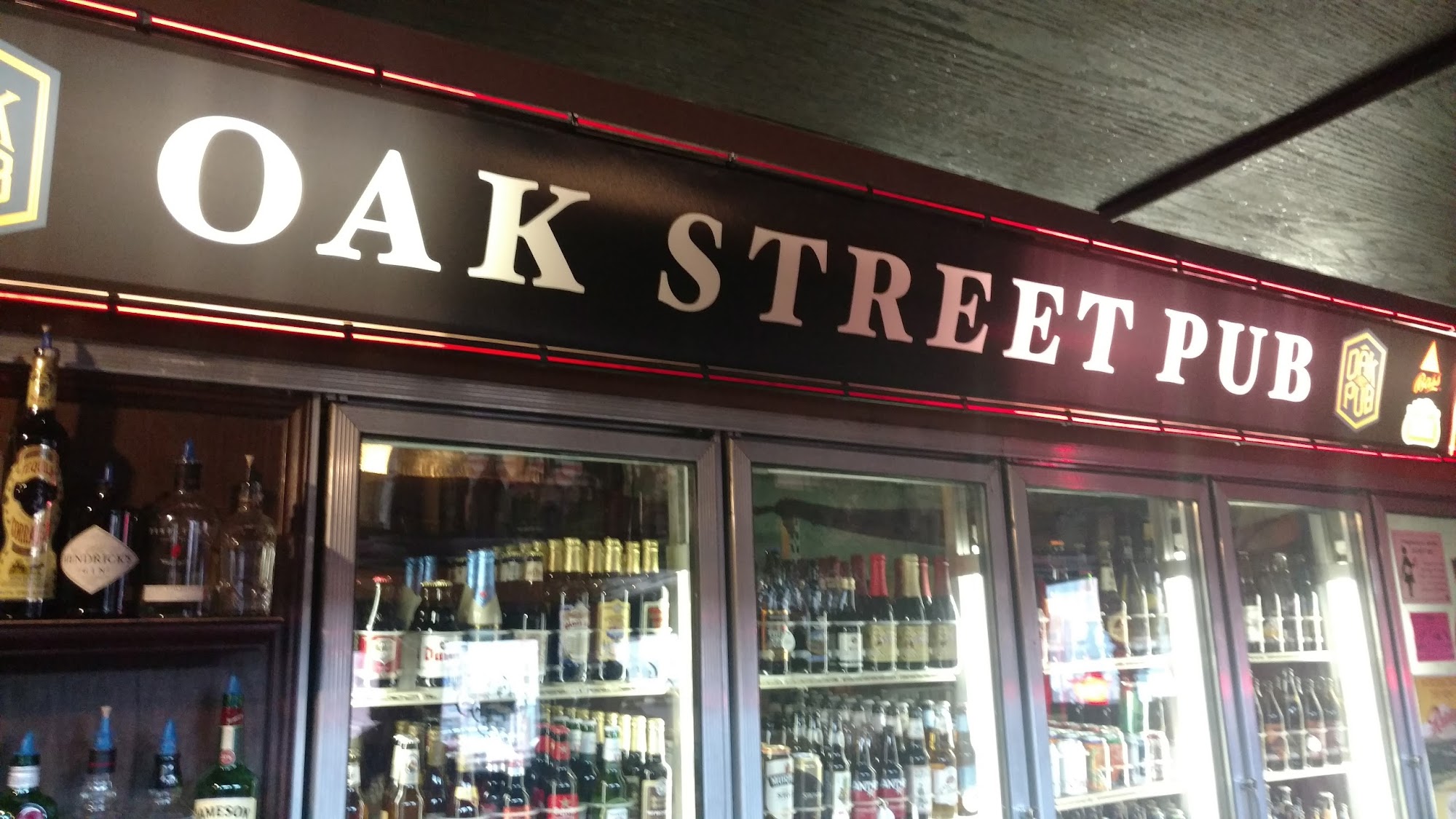 Oak St Pub
