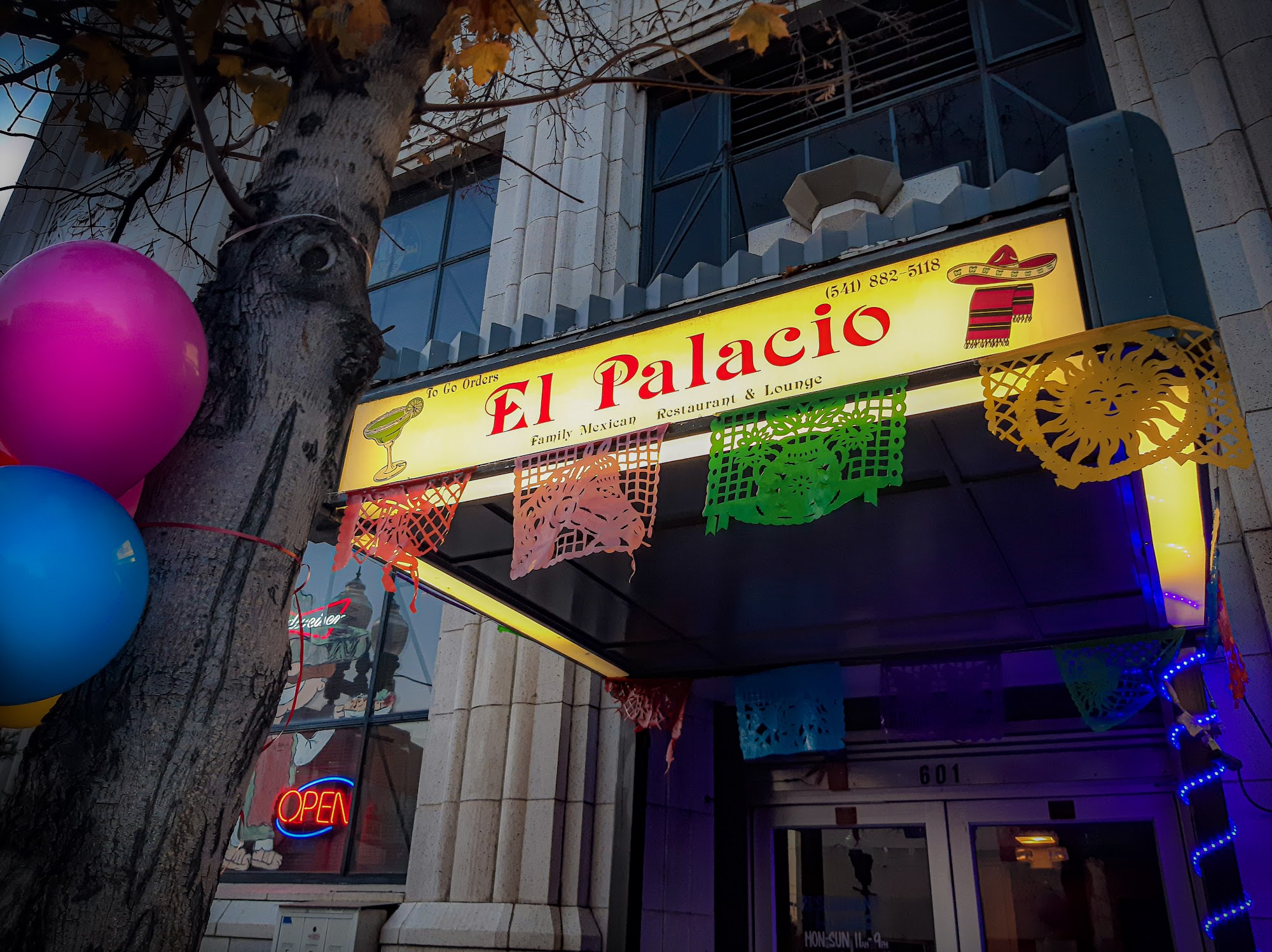 El Palacio - Mexican Family Restaurant & Cantina