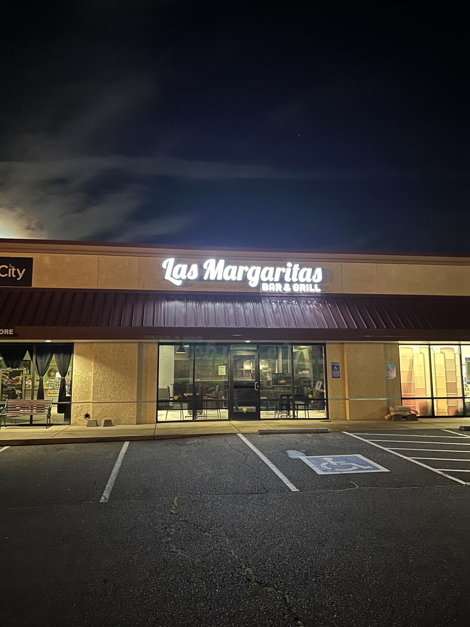 Las Margaritas Bar & Grill