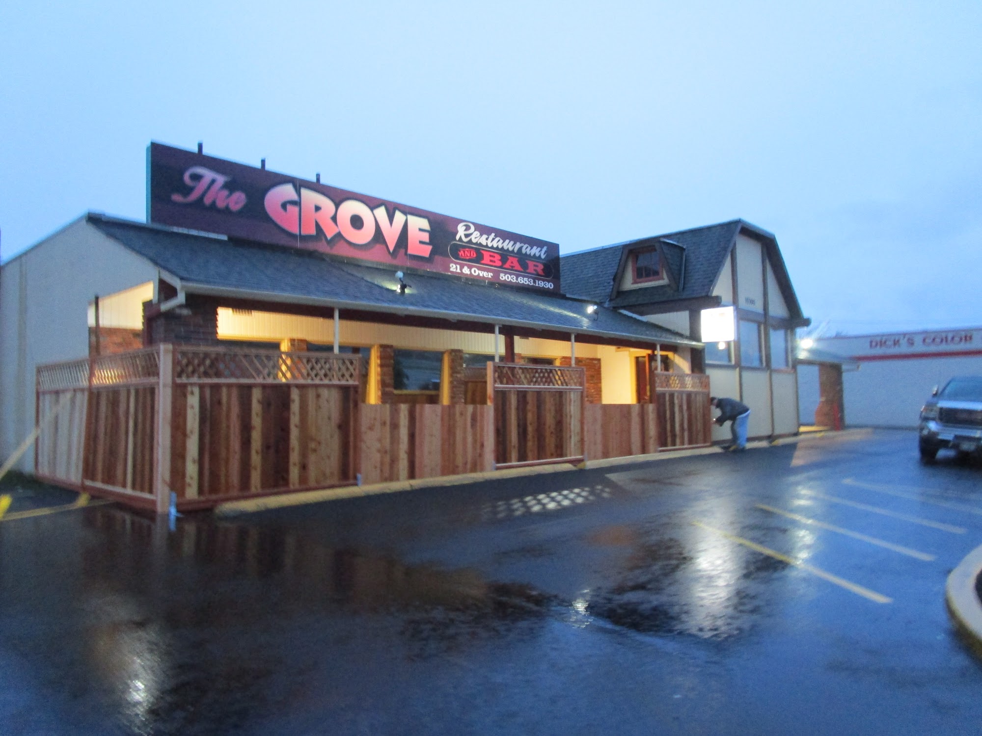 The Grove Restaurant & Bar