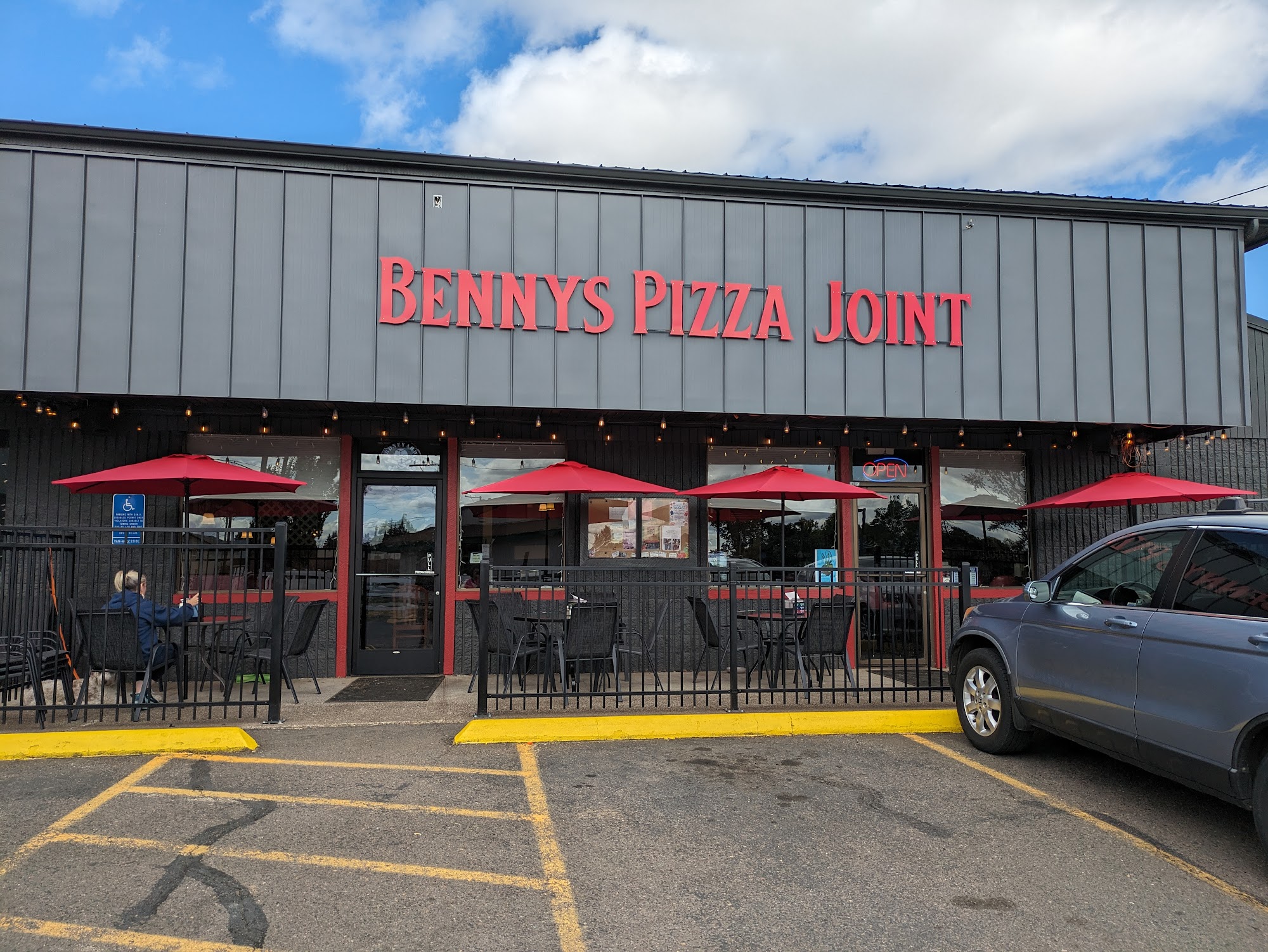 Bennys Pizza Joint