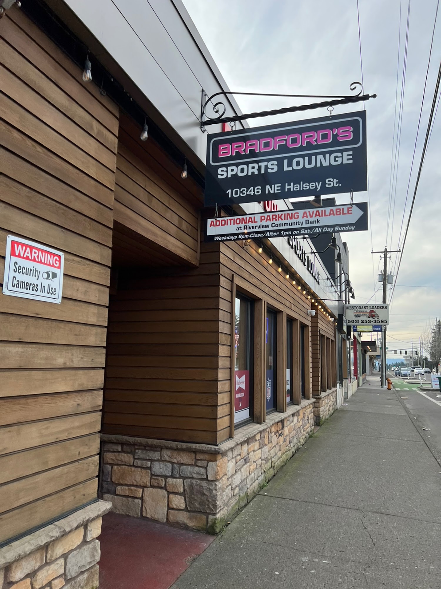 Bradford's Sports Lounge