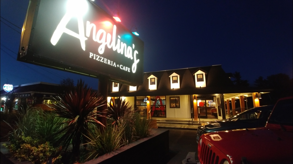 Angelina's Pizzeria & Cafe