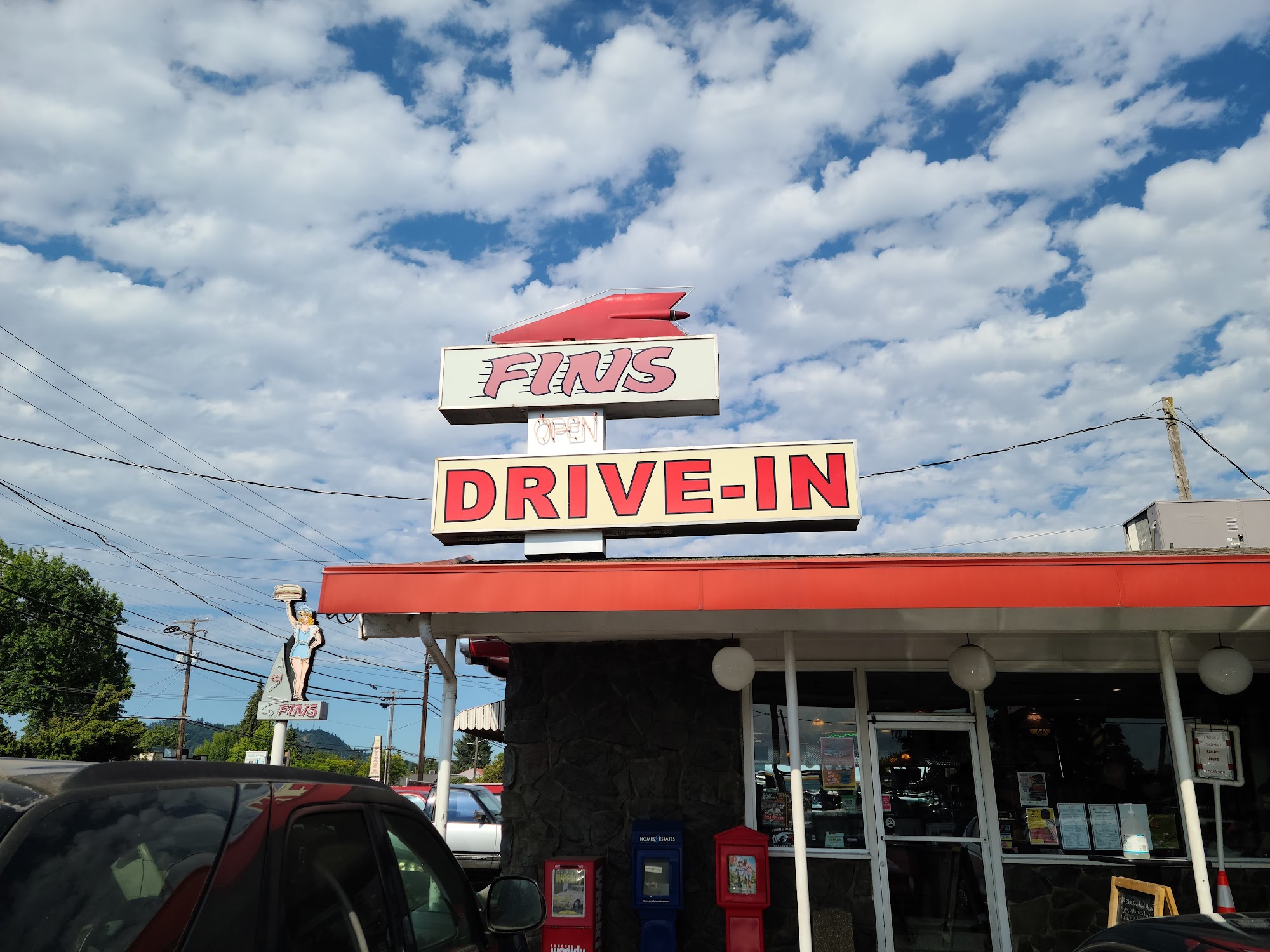 Fins Drive In