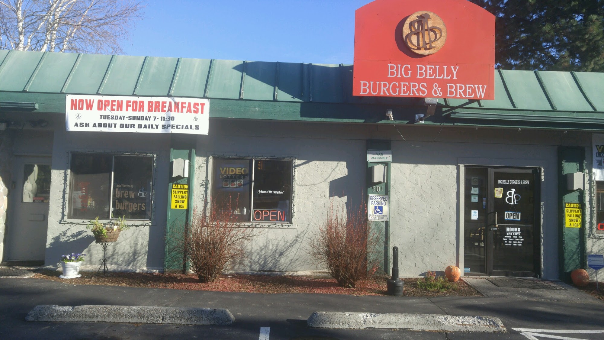 Big Belly Burgers and Brew