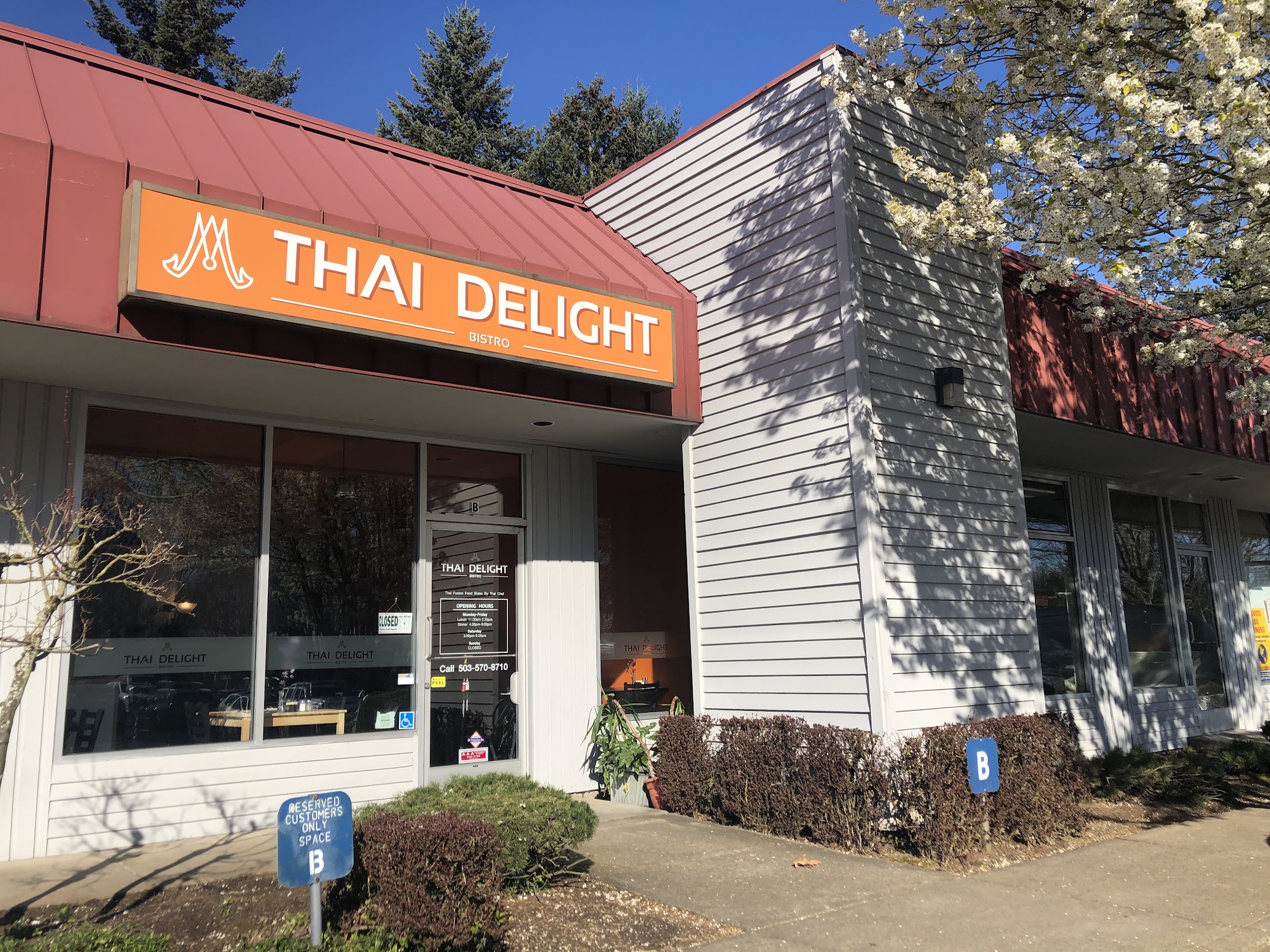 Thai Delight Bistro