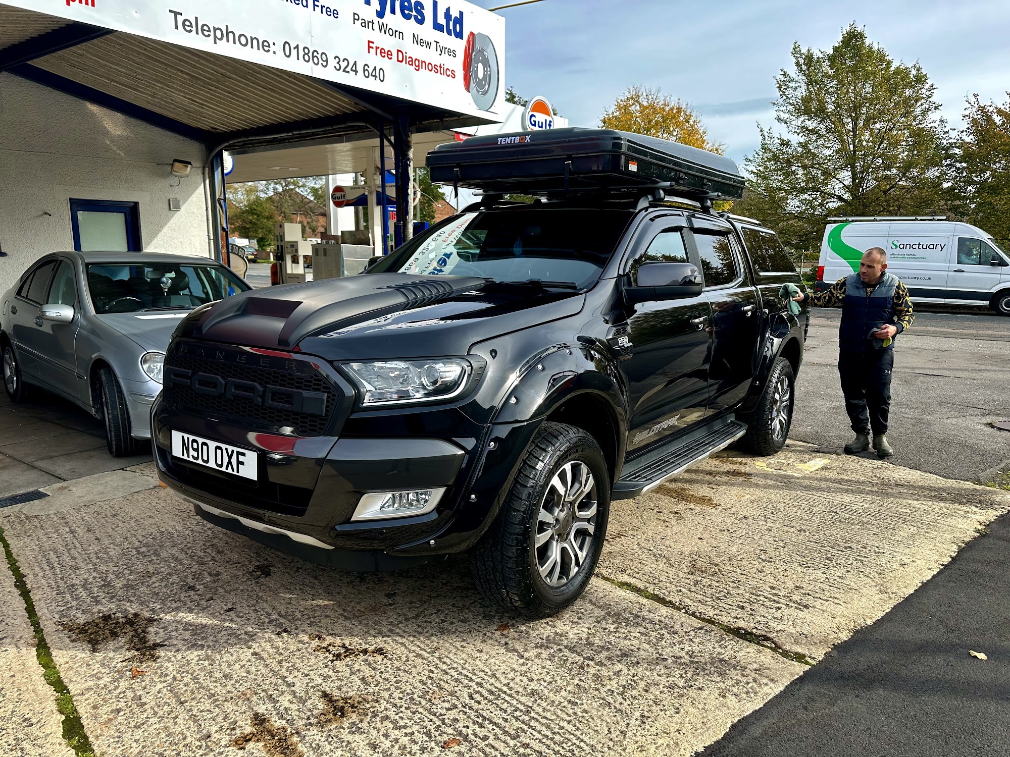 T & D Bicester Hand Car Wash Bicester