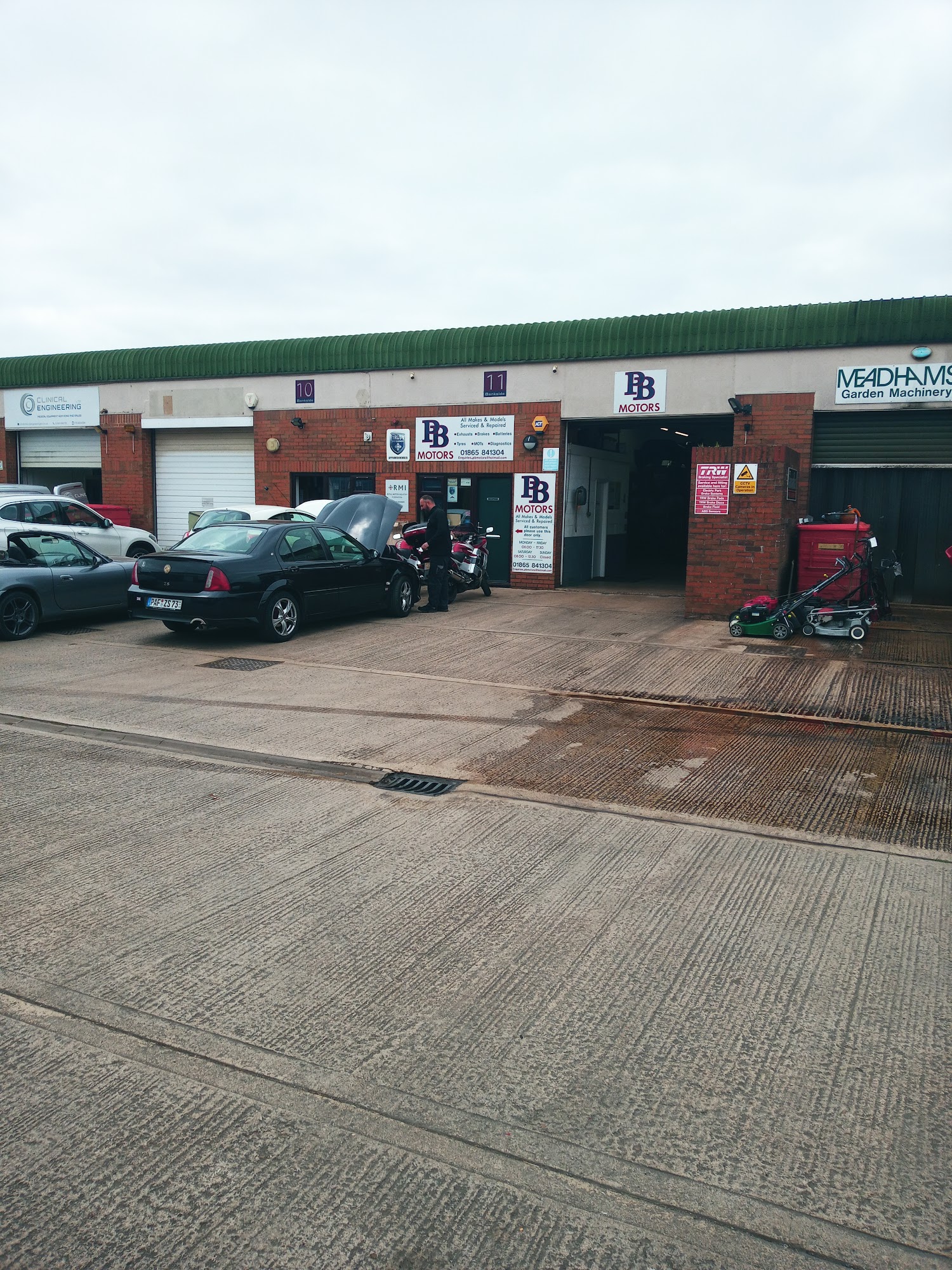 PB Motors Kidlington