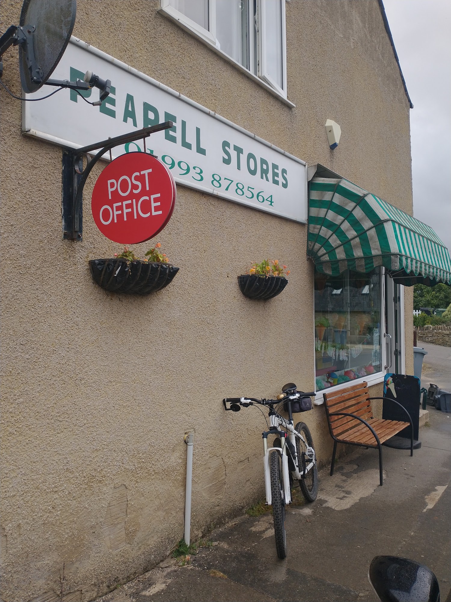 Leafield Post Office