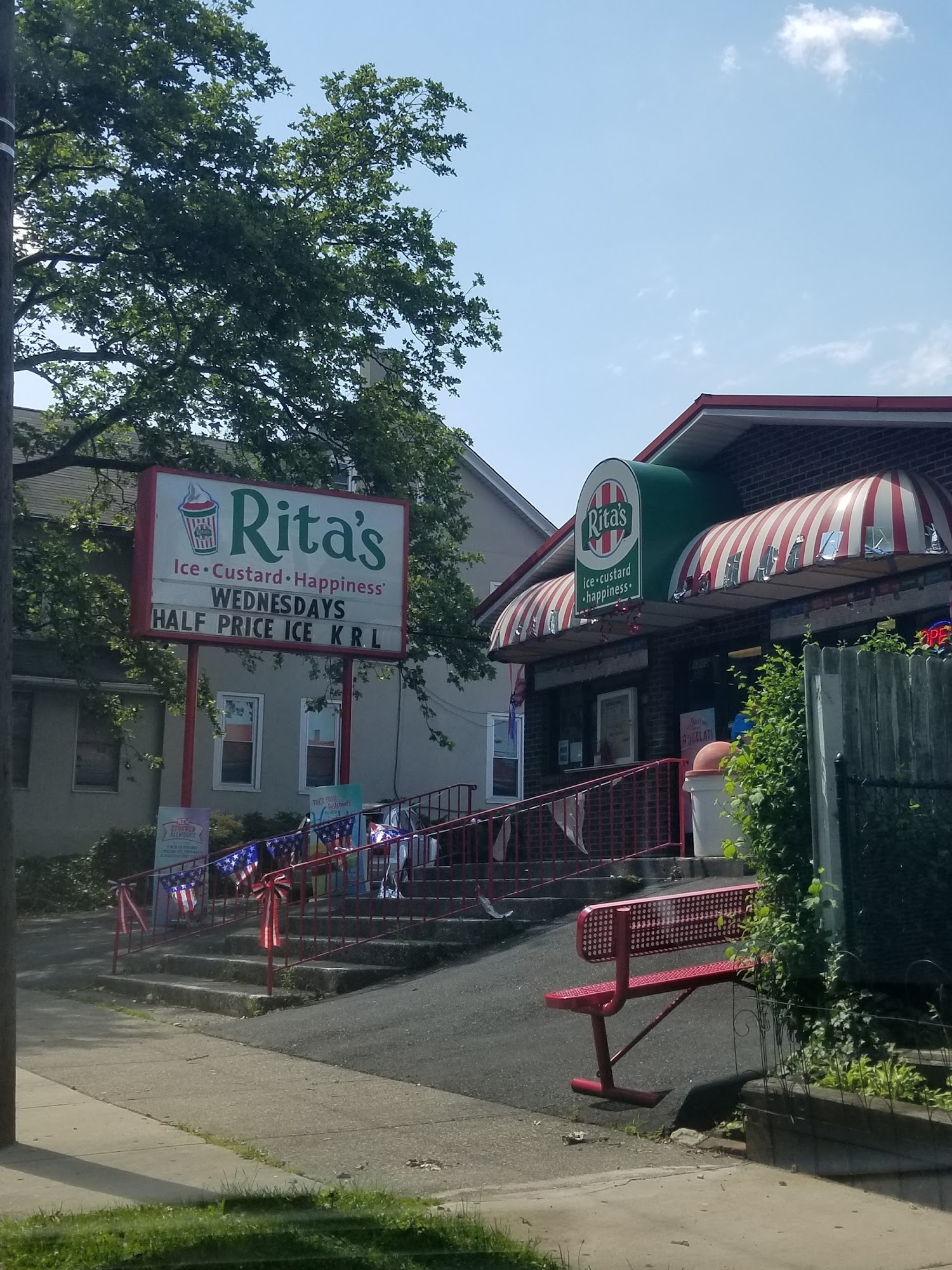 Rita's Italian Ice & Frozen Custard