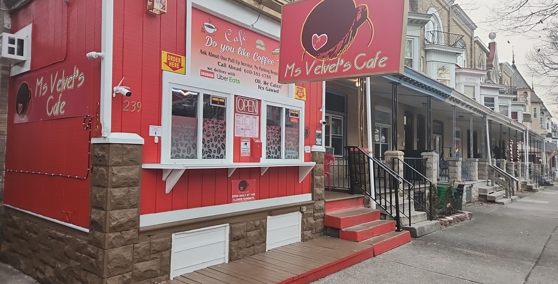 Ms. Velvet's Café