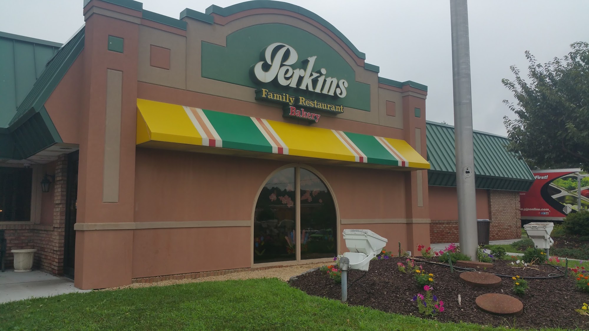 Perkins Restaurant & Bakery