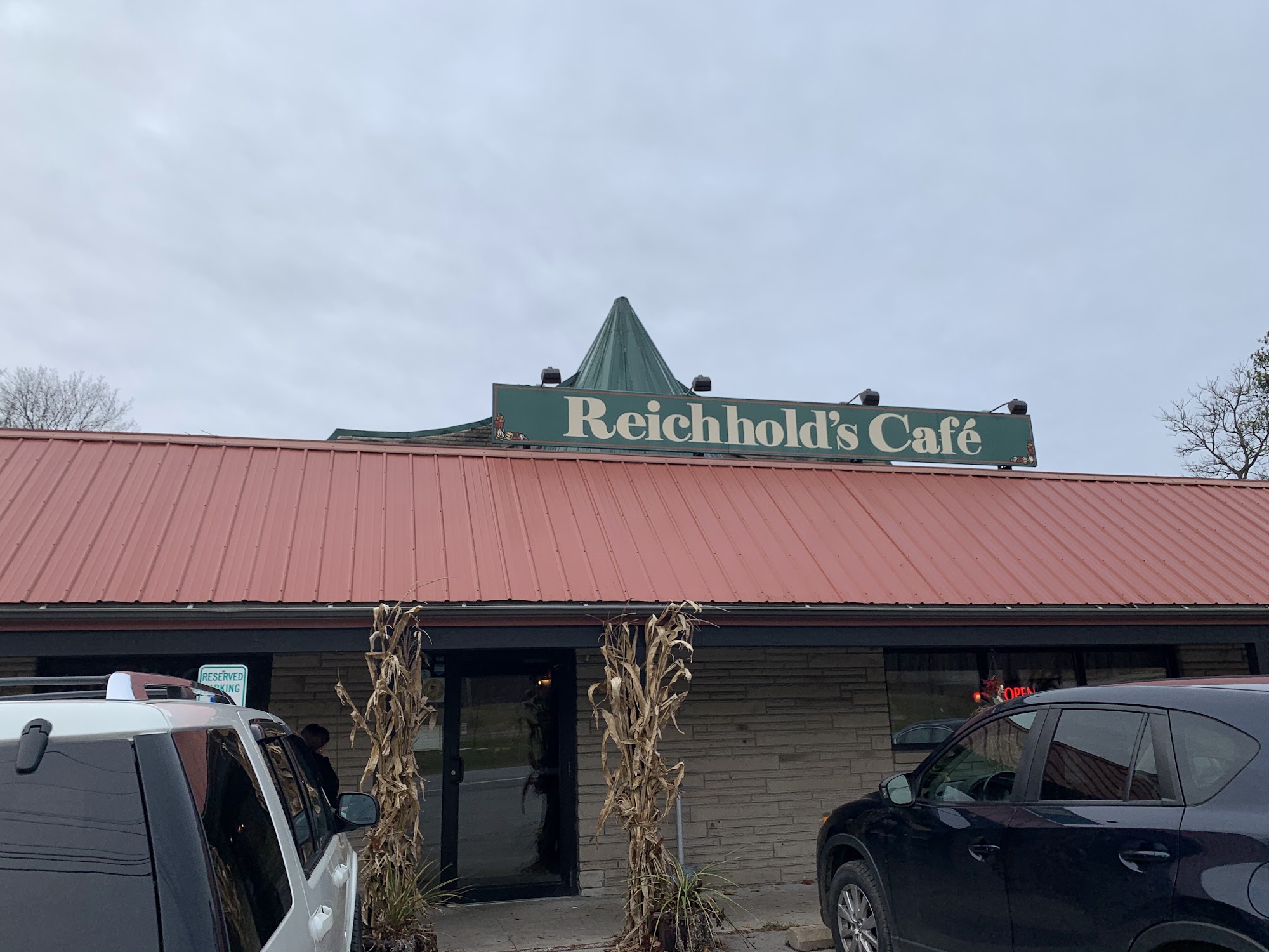 Reichhold's Cafe