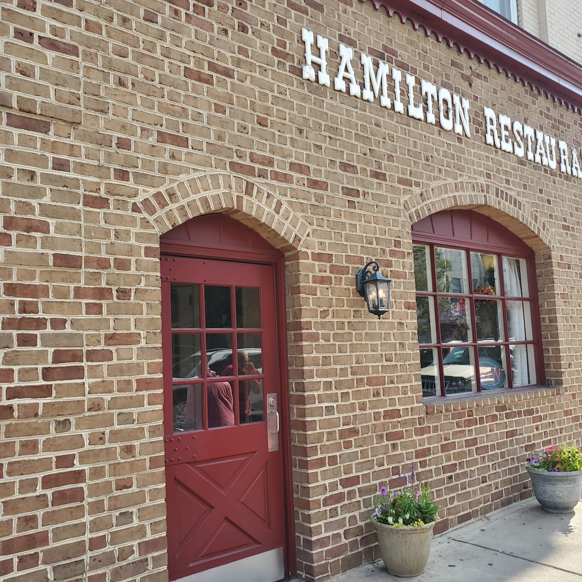 Hamilton Restaurant