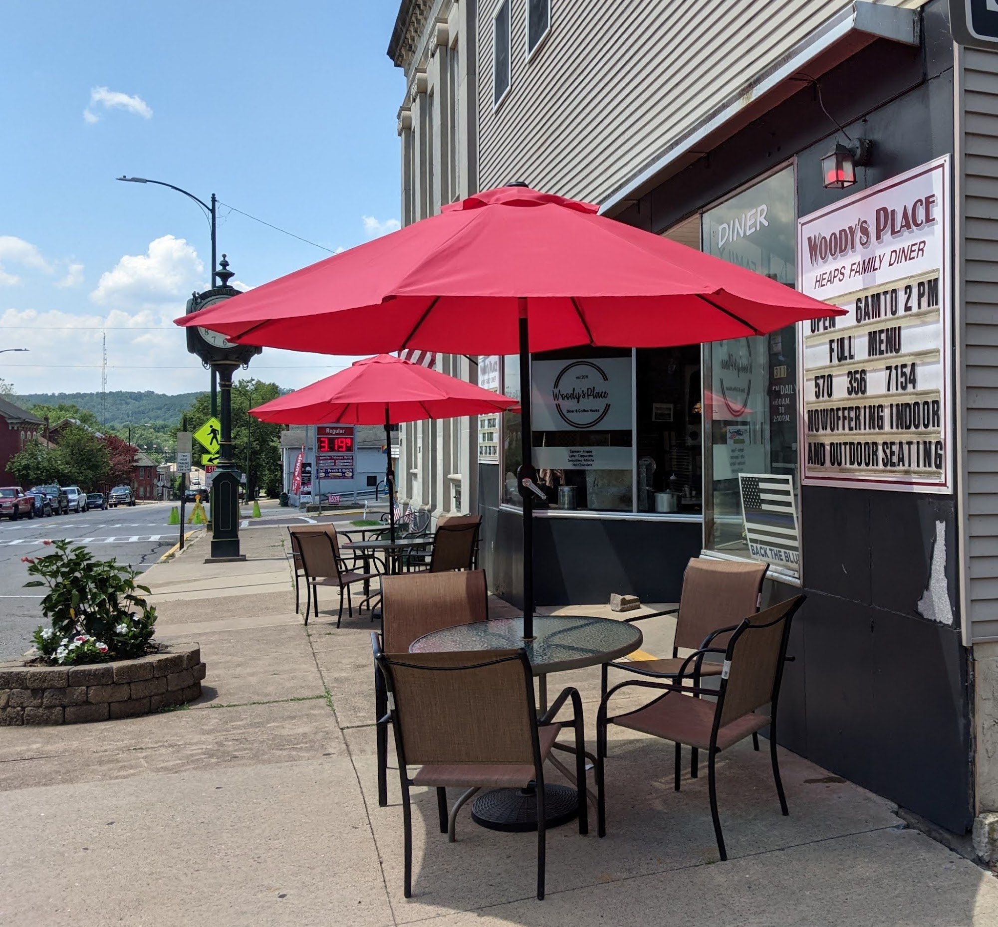 Woody's Place Diner and Coffee House