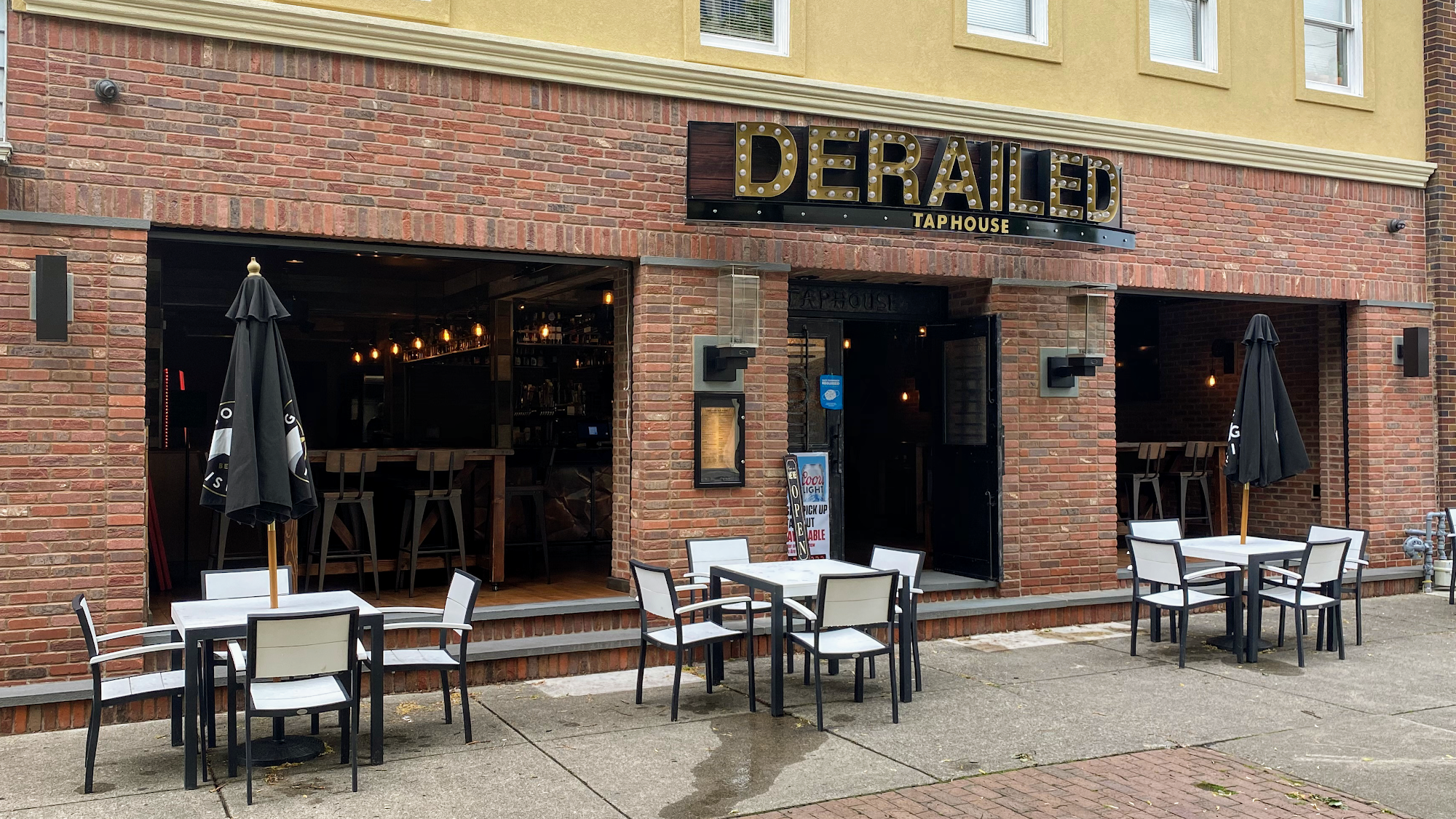 Derailed Taphouse
