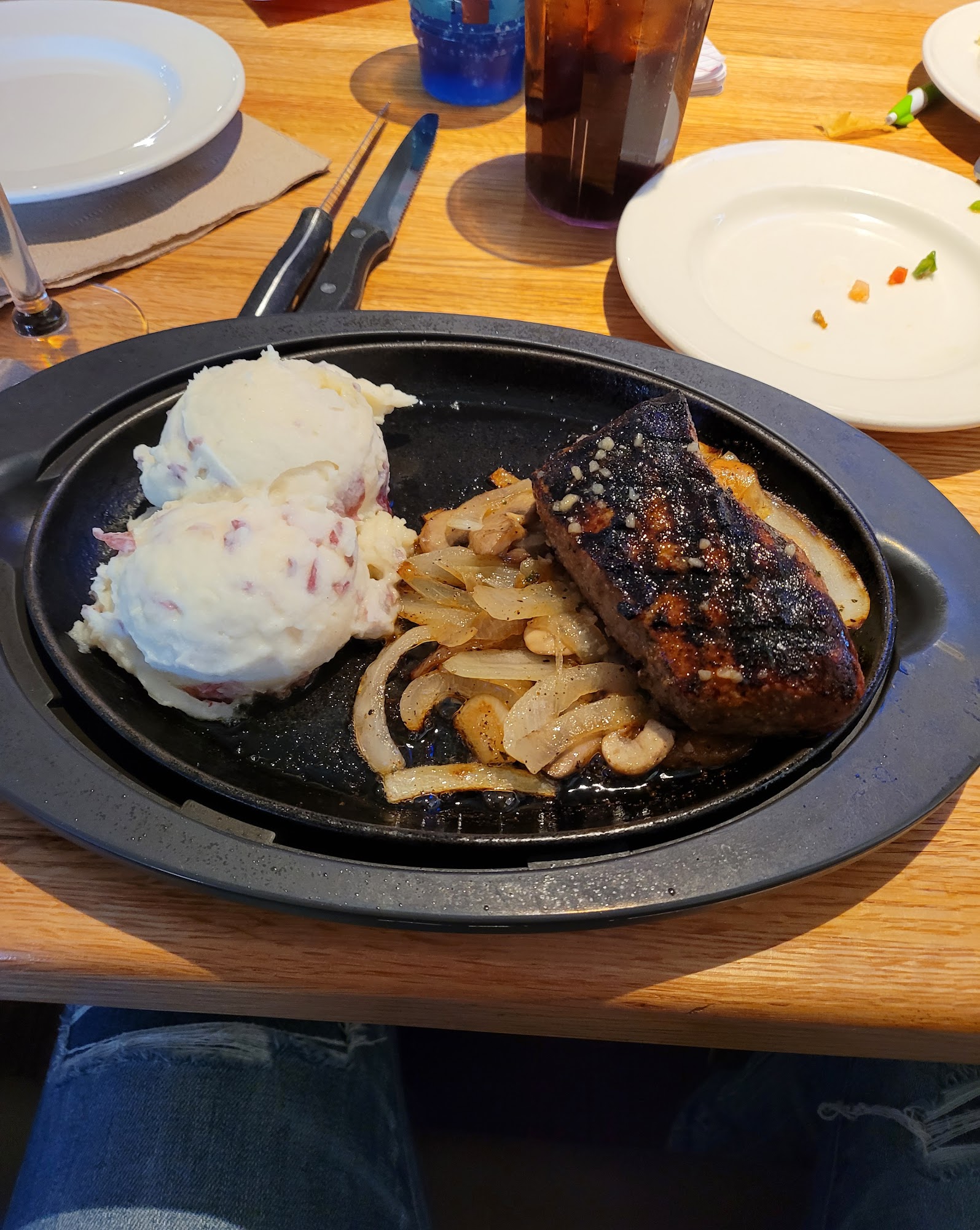 Applebee's Grill + Bar