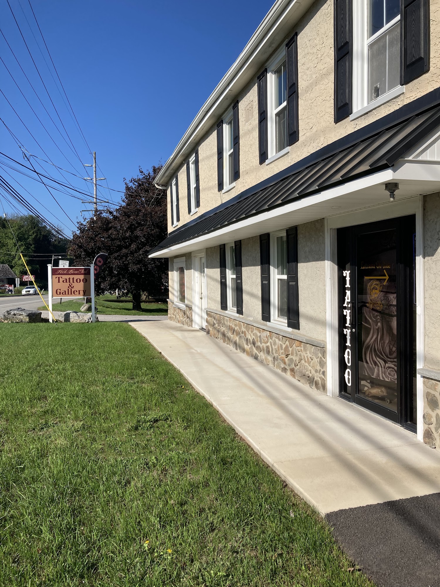 NeckBoneInk Tattoo&Gallery 609 Lancaster Ave, Frazer Pennsylvania 19355