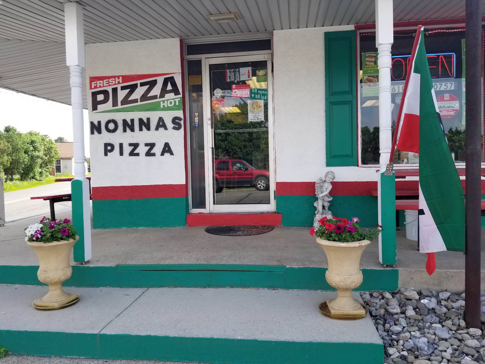 Nonna’s Pizzeria