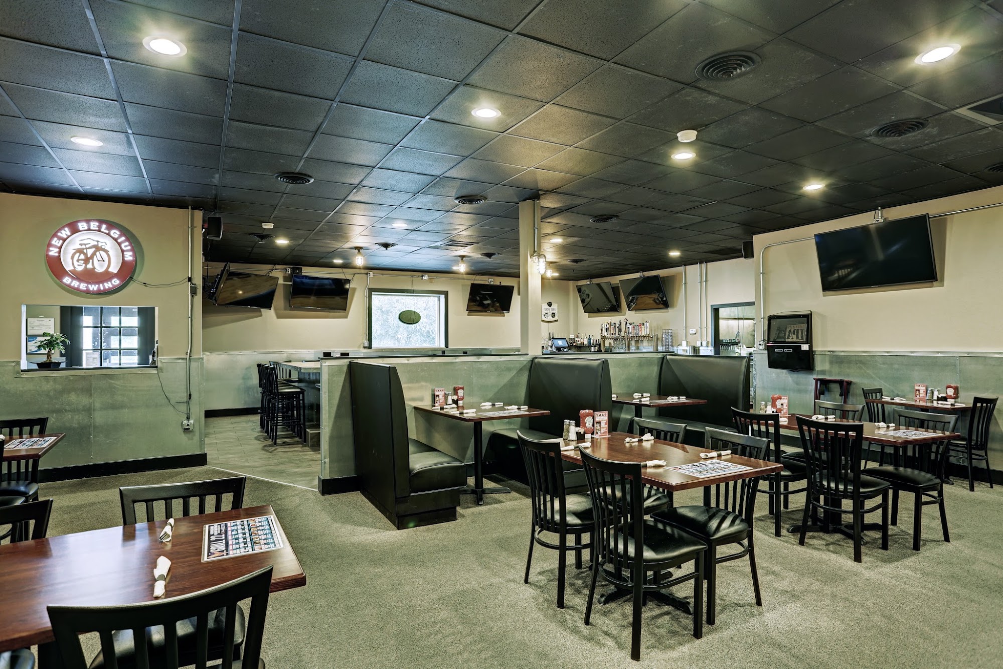 Underdog Sports Bar and Grill, Harrisburg Menu, Reviews (245), Photos