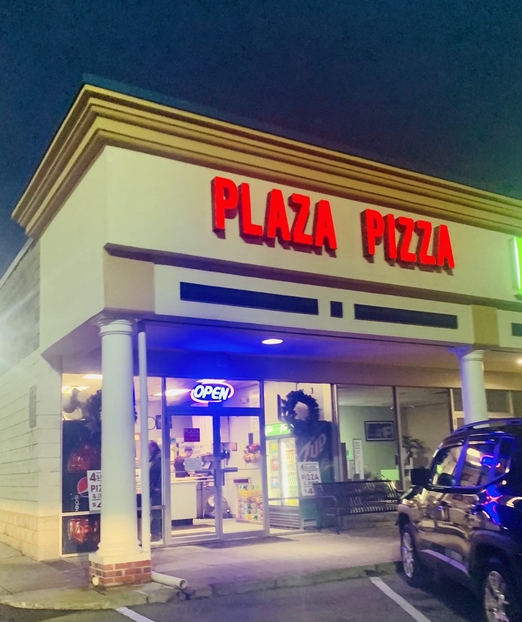 Plaza Pizza