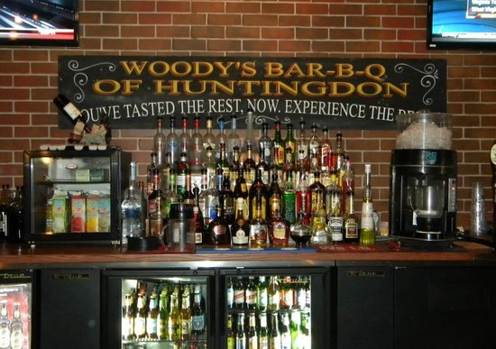 Woody's Bar-B-Q