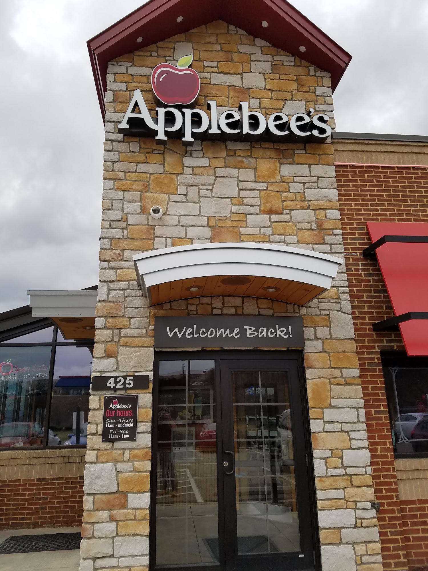 Applebee's Grill + Bar