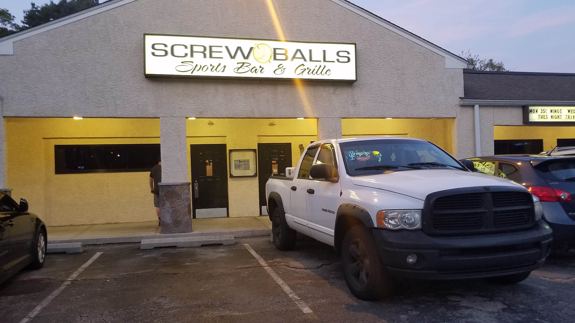 Screwballs Sports Bar & Grille