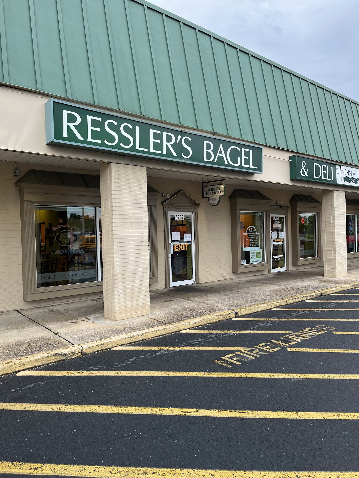 Ressler's Bagel & Deli