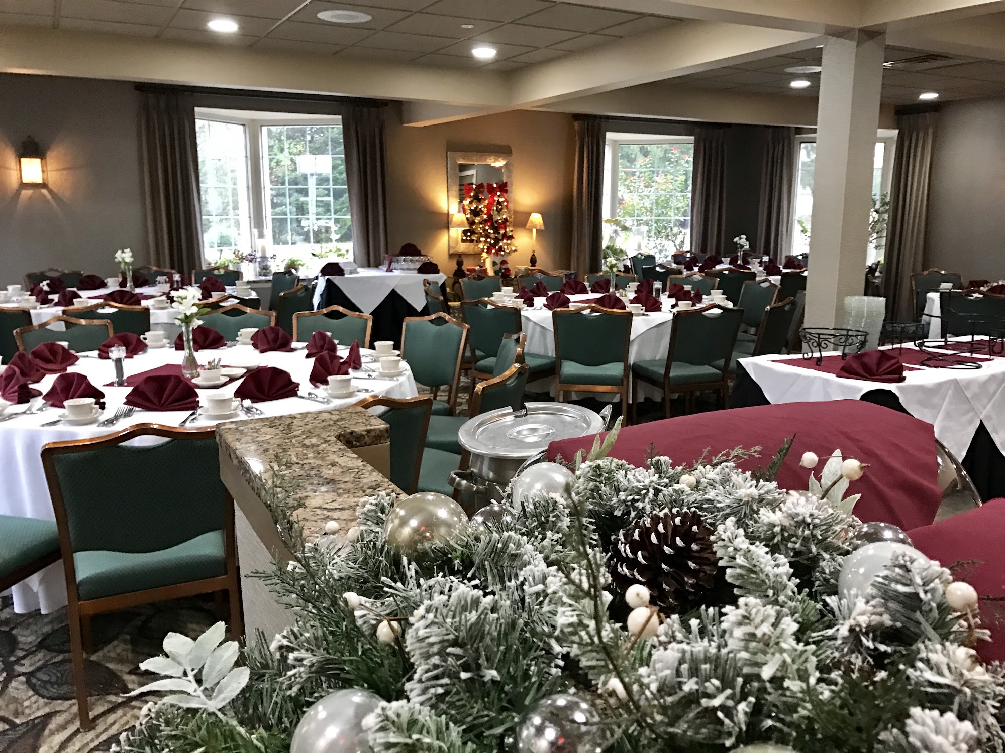 Mendenhall Inn Restaurant