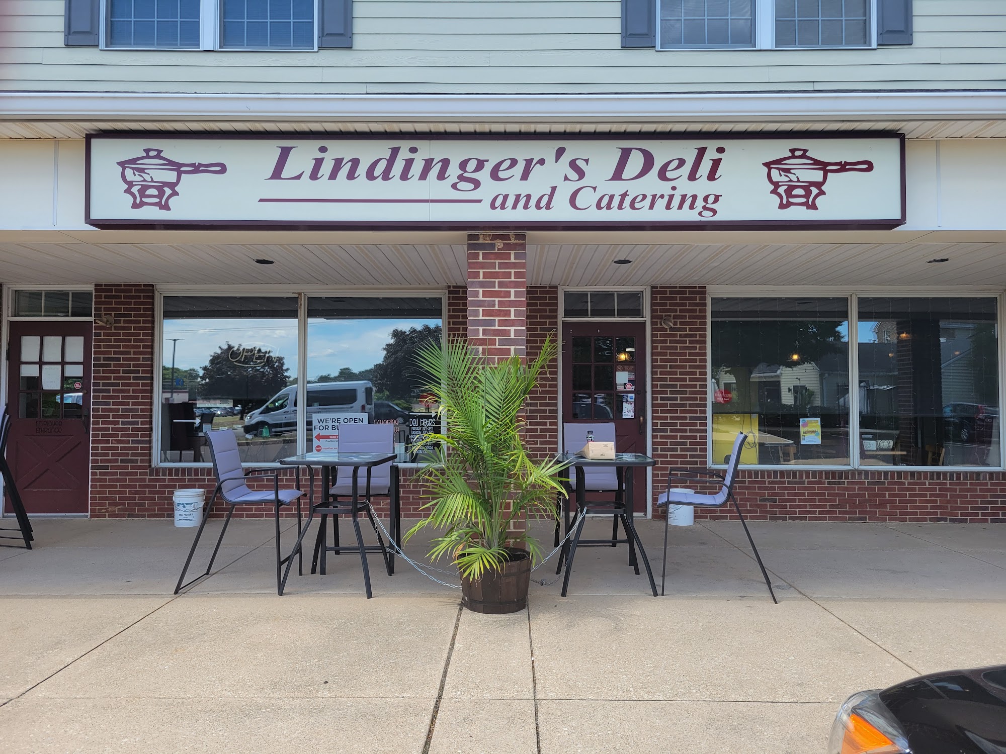 Lindinger's Deli & Catering