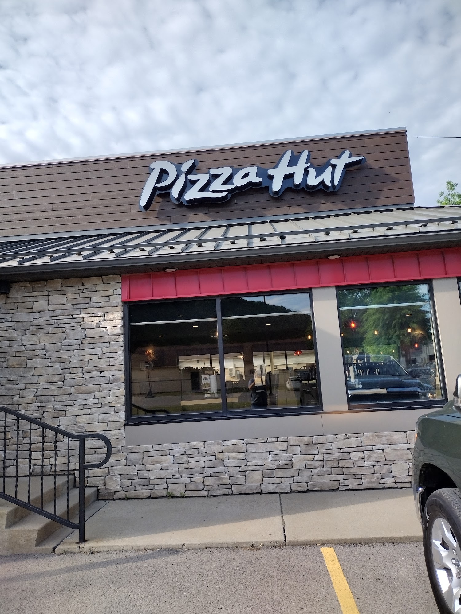 Pizza Hut