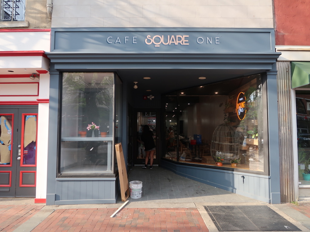 Café Square One