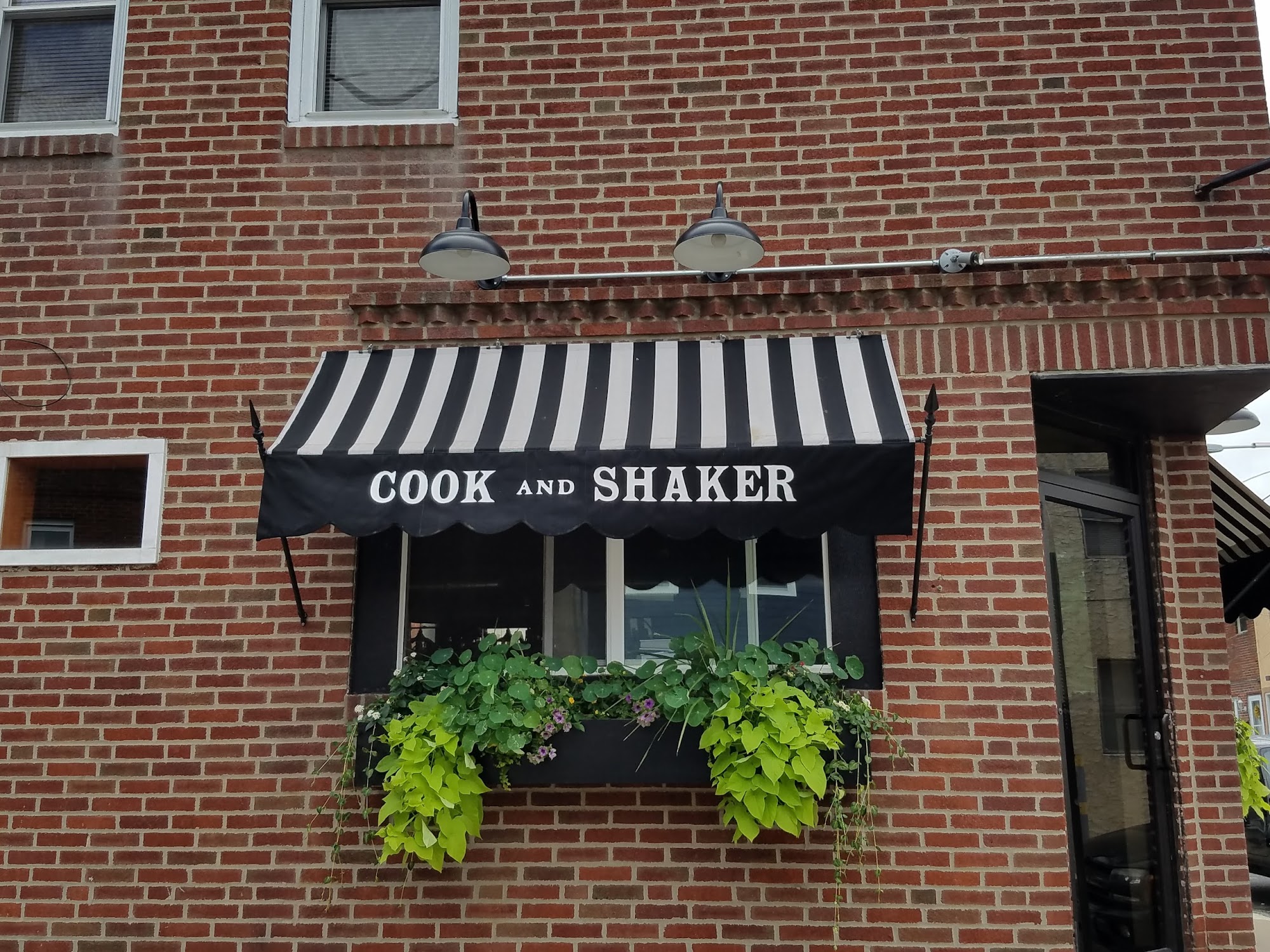 Cook and Shaker