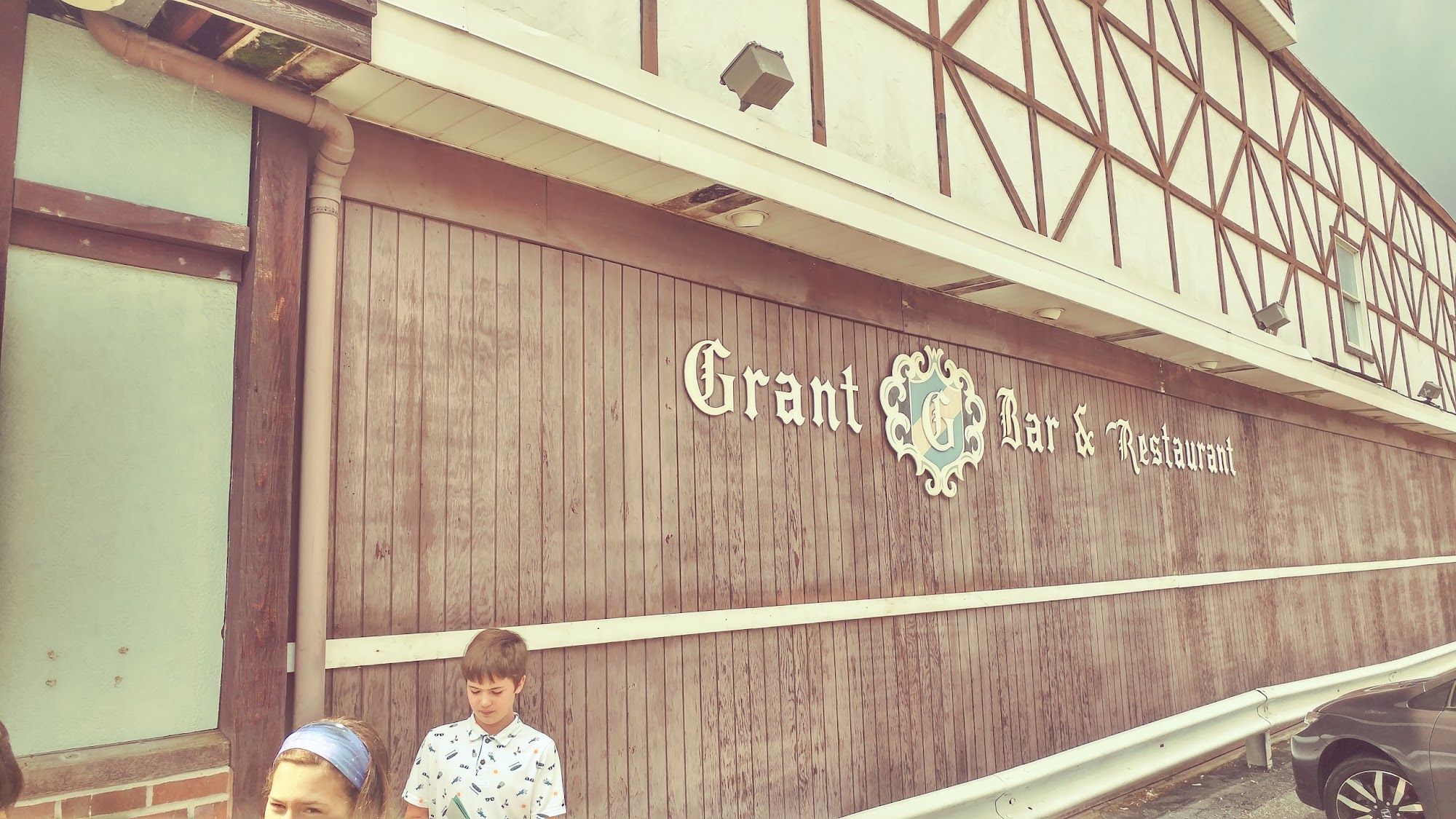 Grant Bar Inc