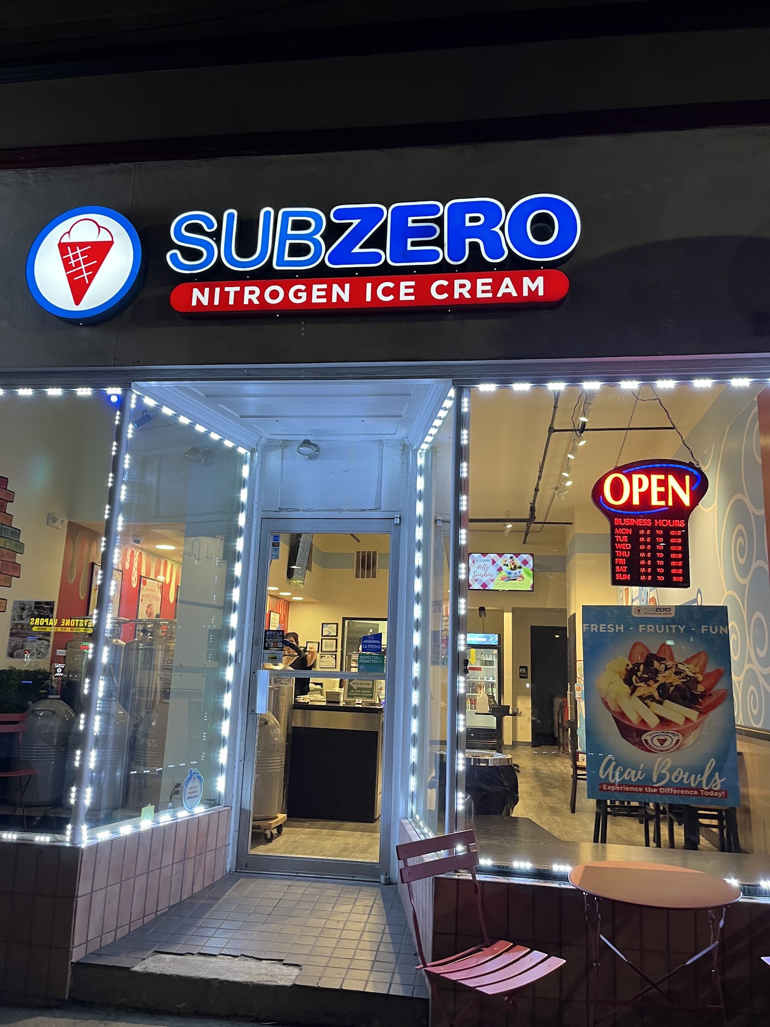 Sub Zero Nitrogen Ice Cream