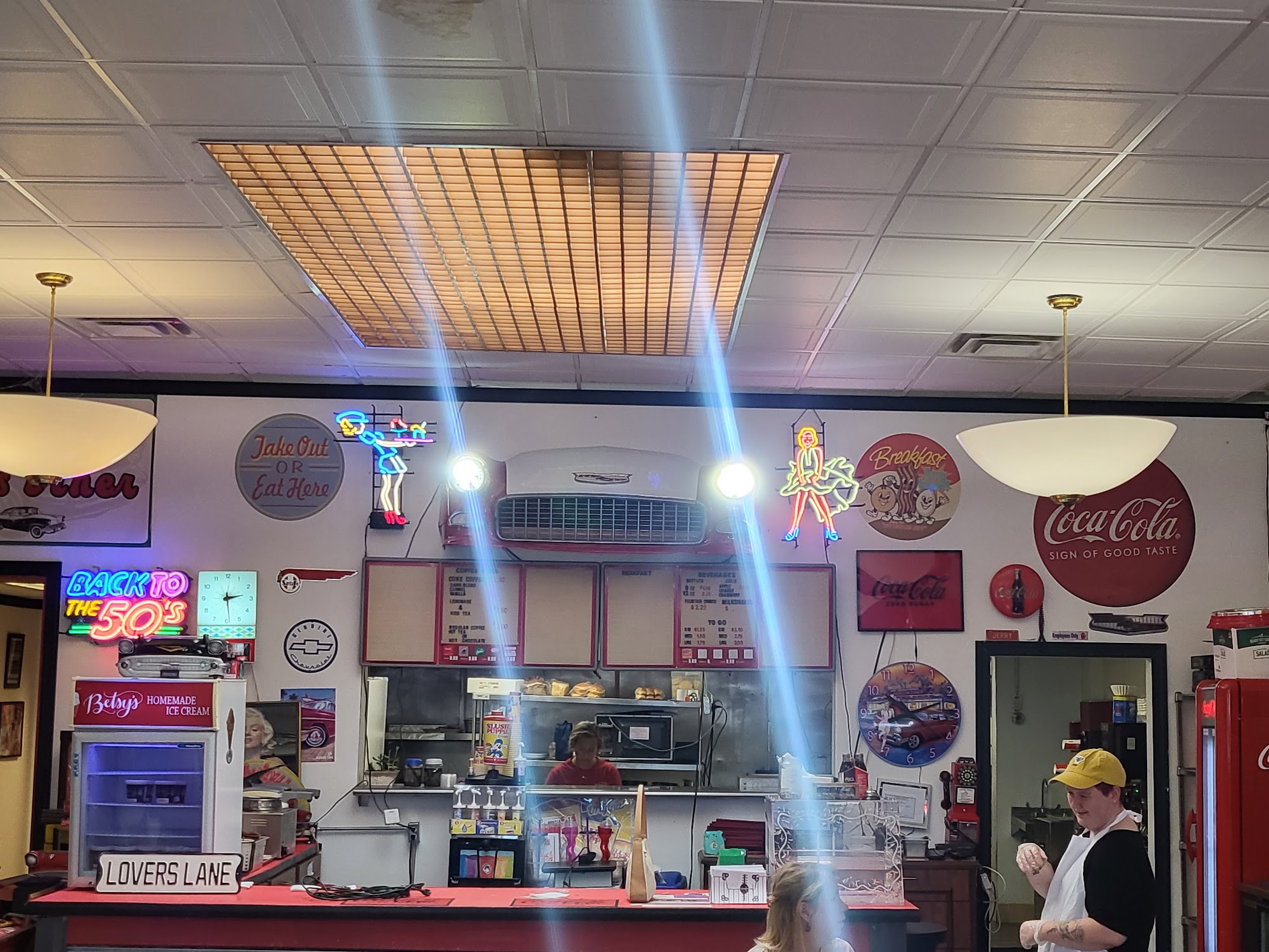 Michael’s 50’s Diner