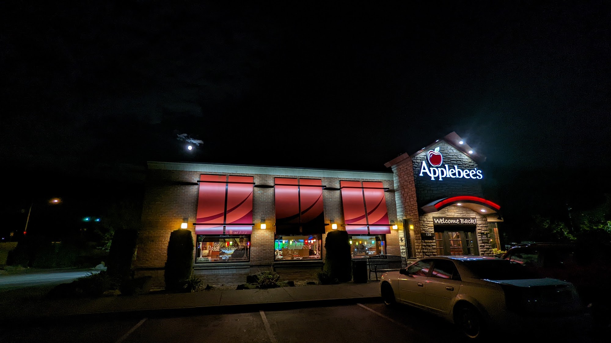 Applebee's Grill + Bar