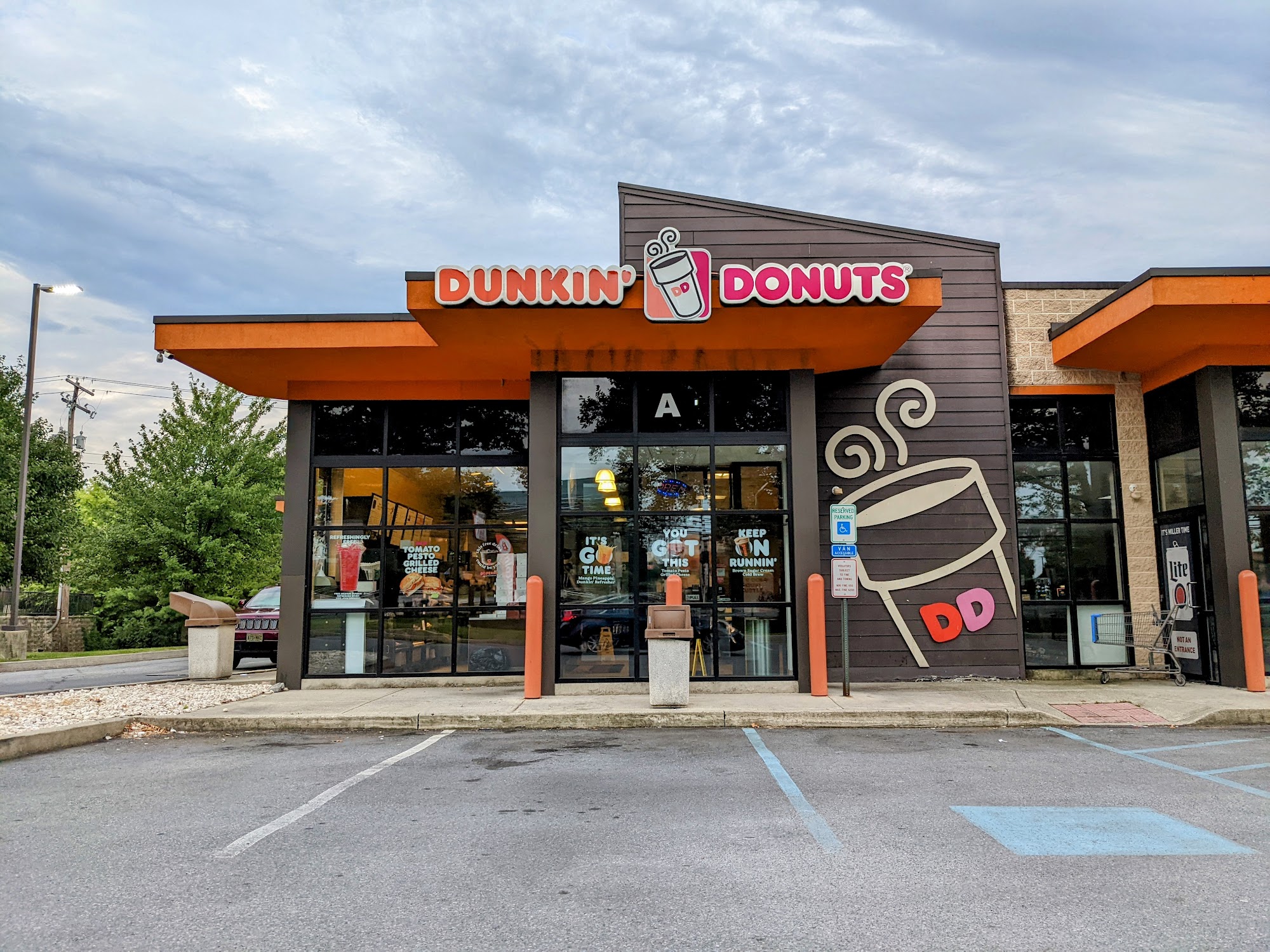 Dunkin'