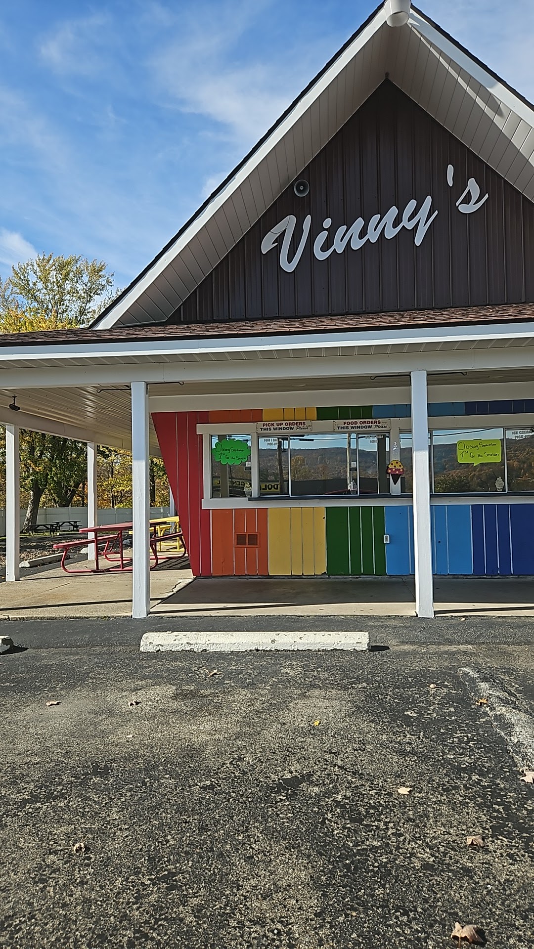 Vinny's Drive Inn