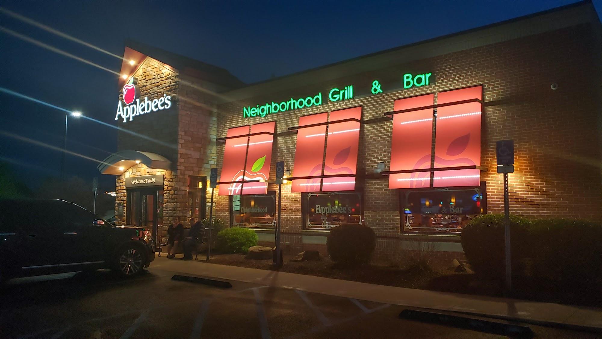 Applebee's Grill + Bar