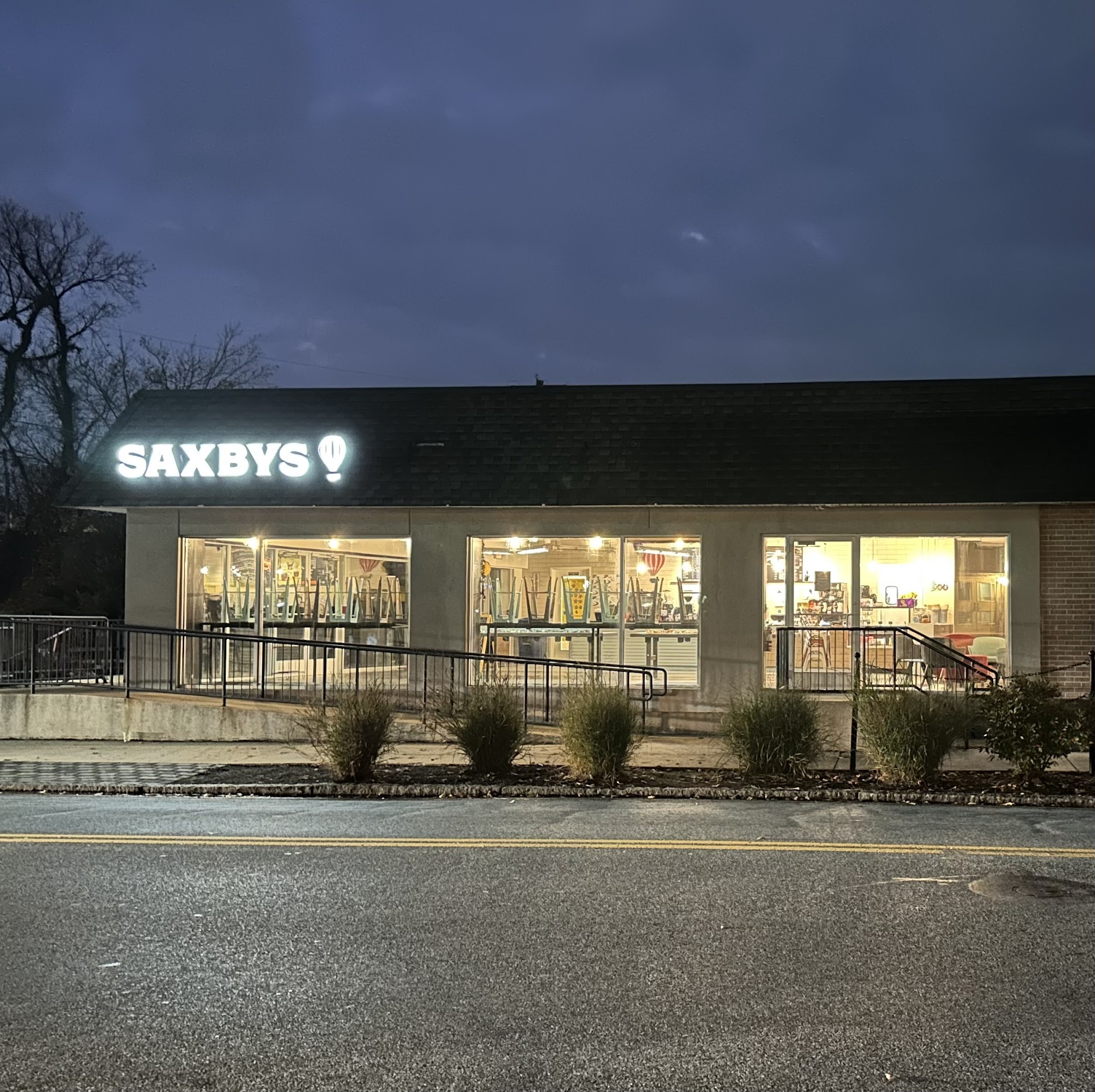 Saxbys West Chester University