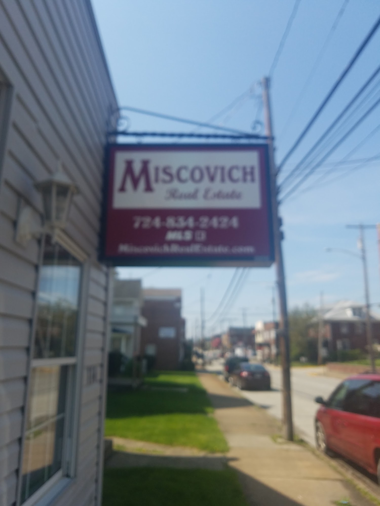 Miscovich Real Estate 114 N 4th St, Youngwood Pennsylvania 15697