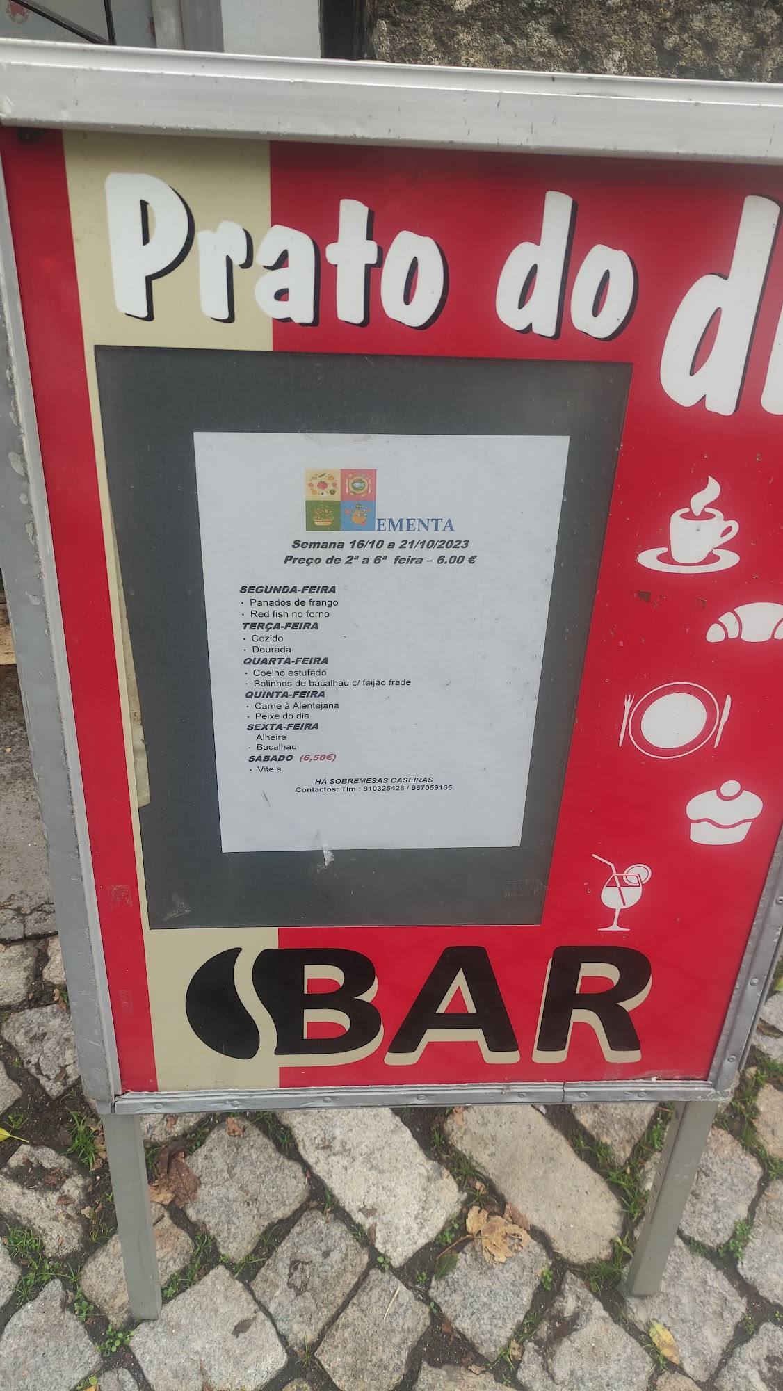 CLUBE ACADÉMICO Menu