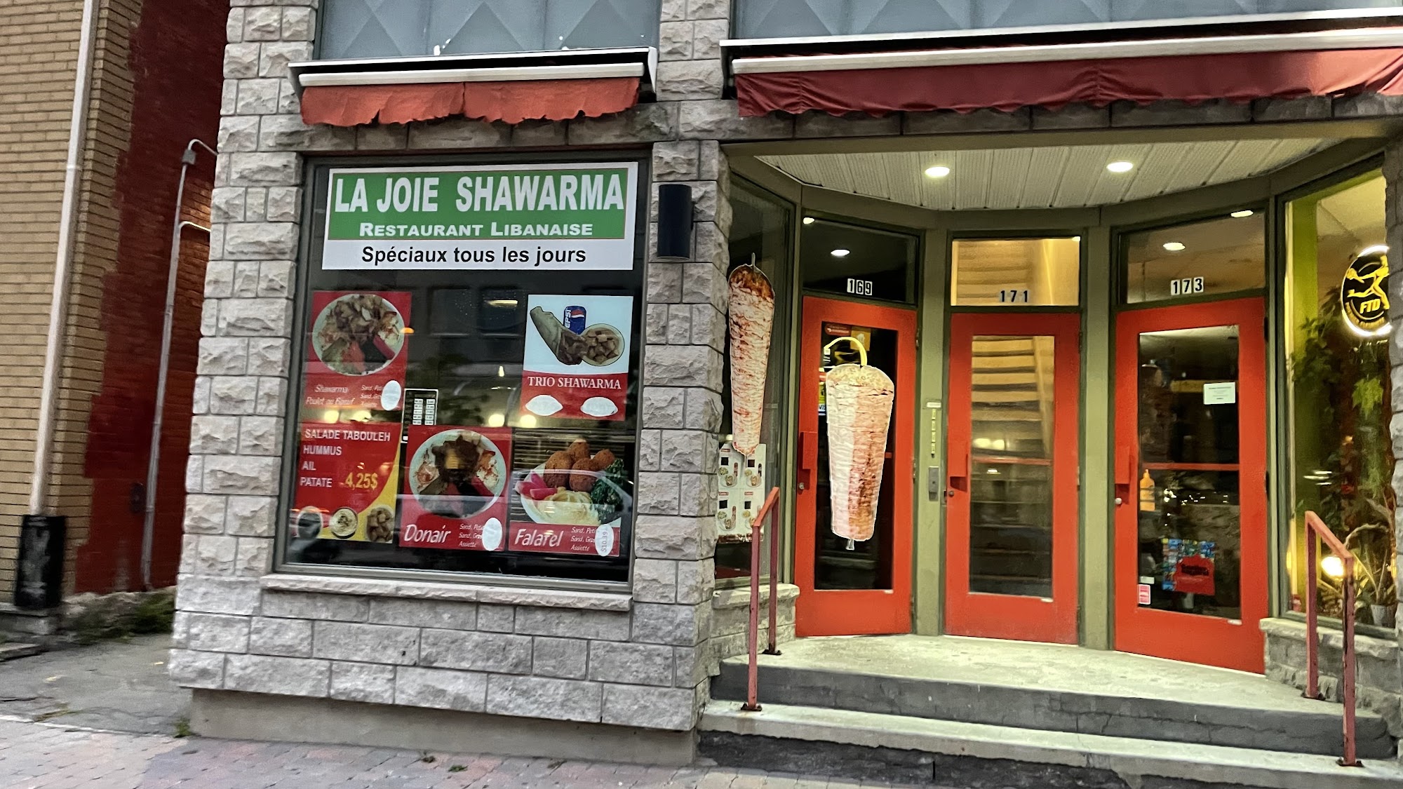 La Joie Shawarma