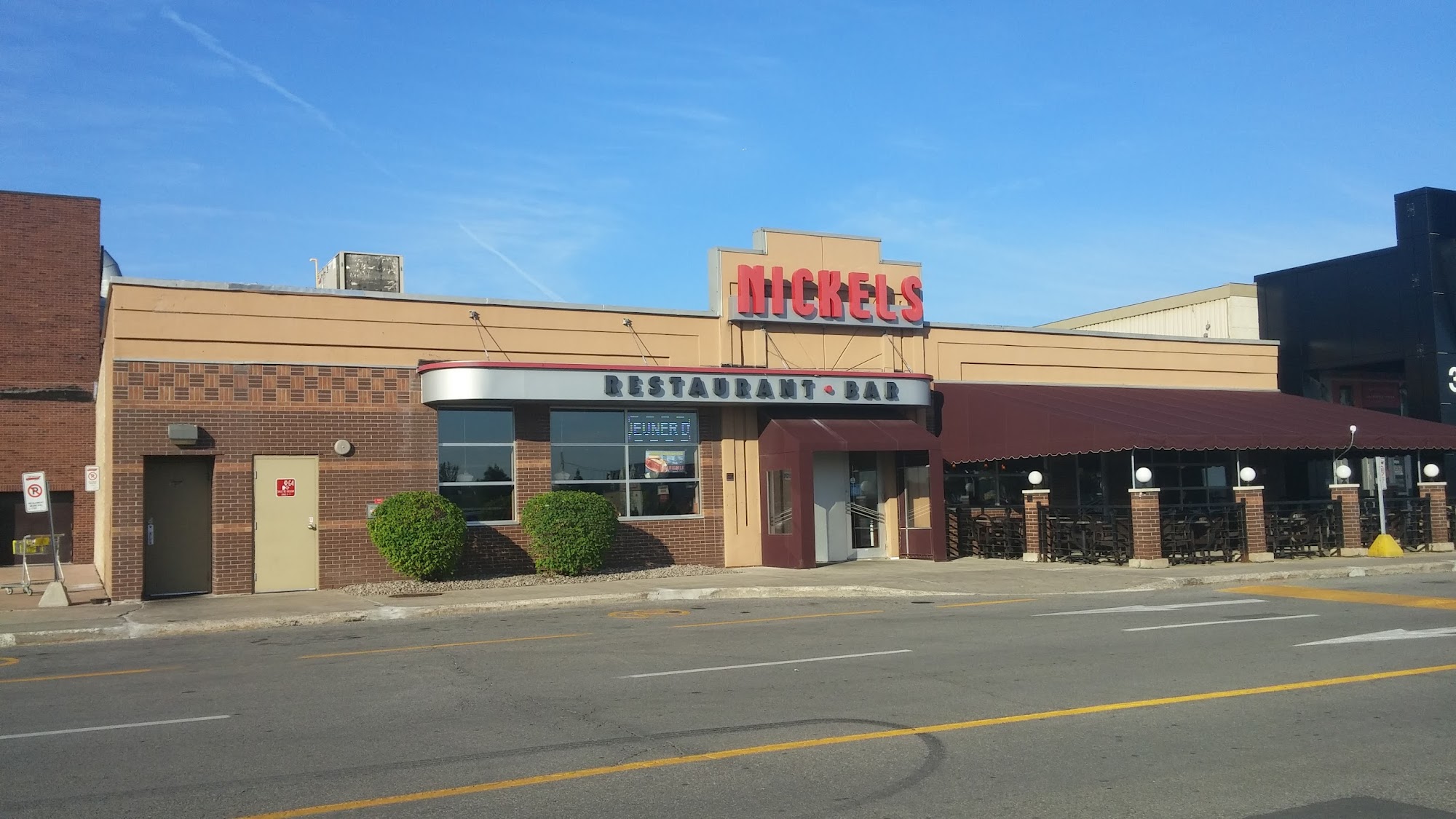 Nickels Deli - Laval