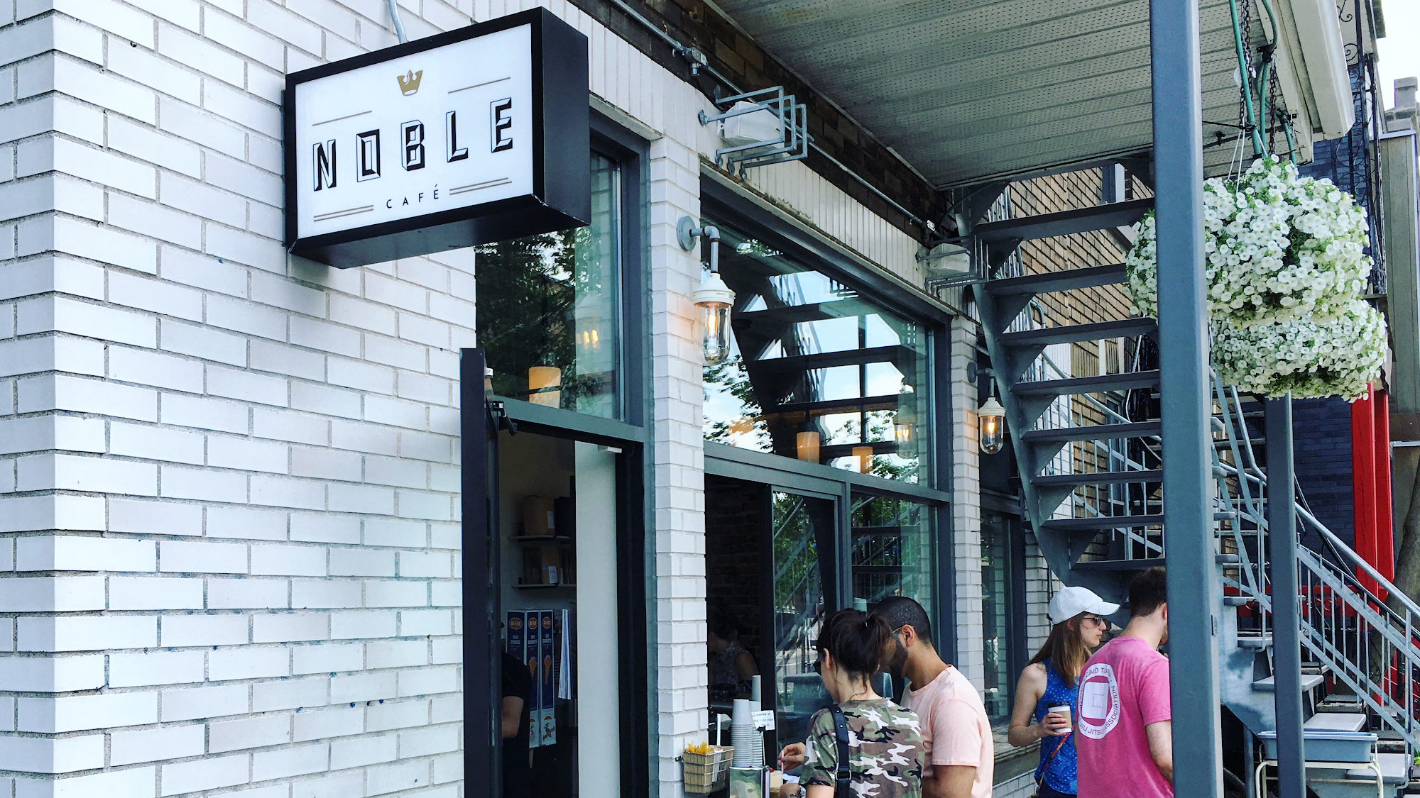 Noble Café