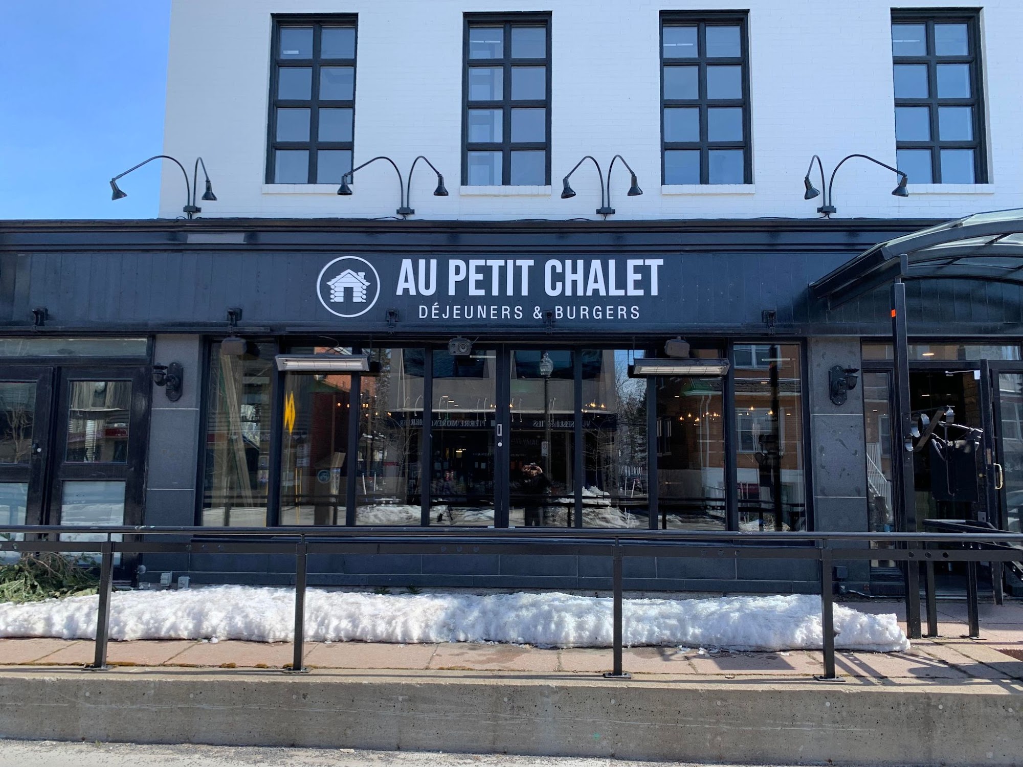 Au Petit Chalet